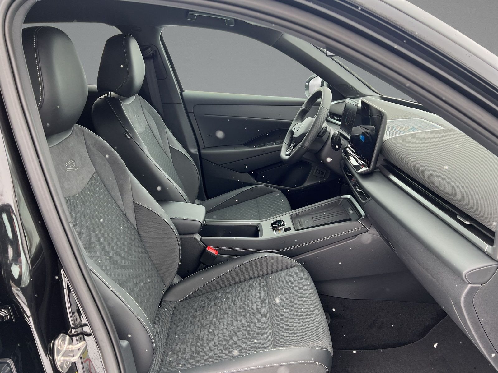 Volkswagen - T-Roc_12