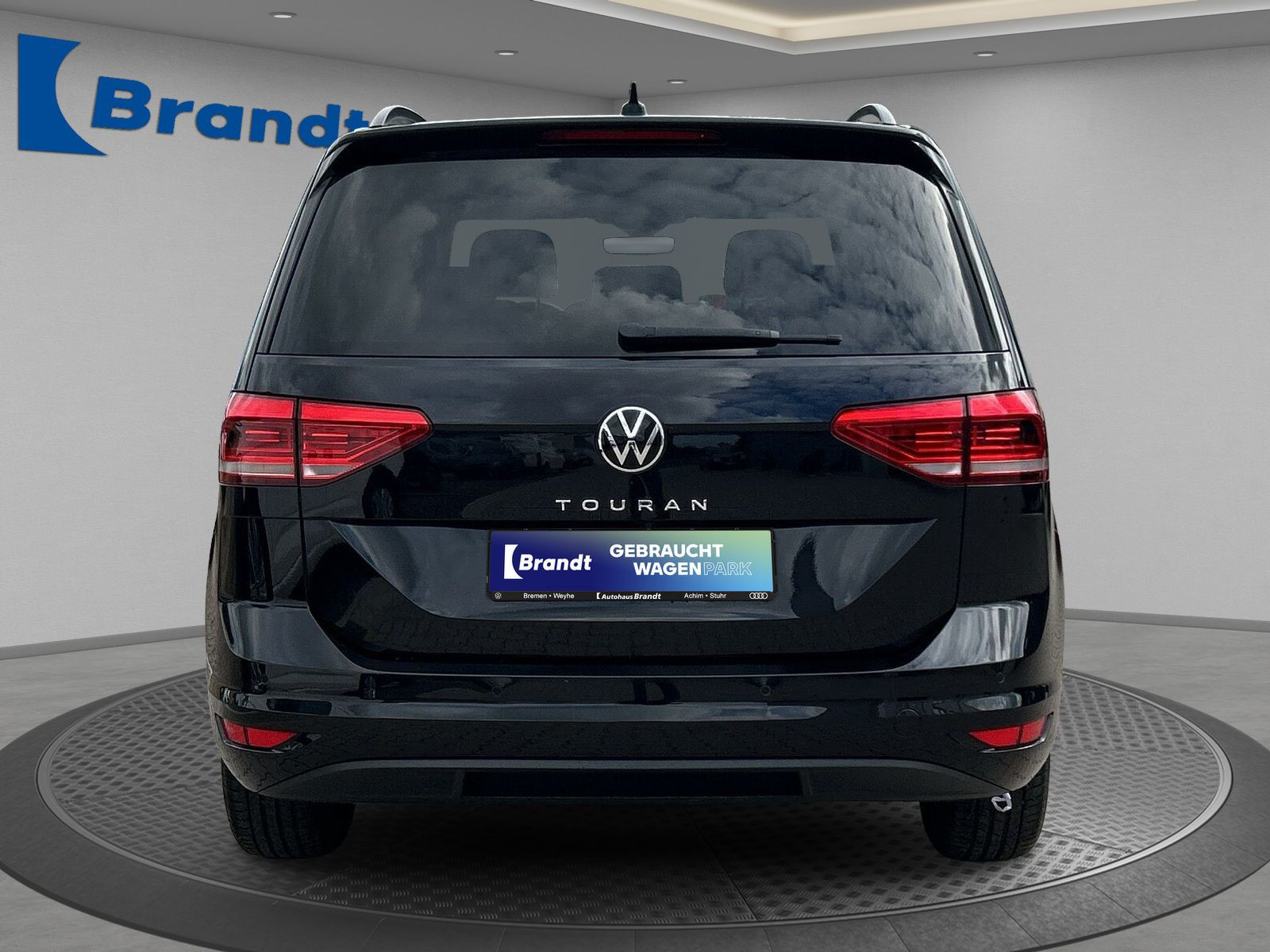 Volkswagen - Touran_6