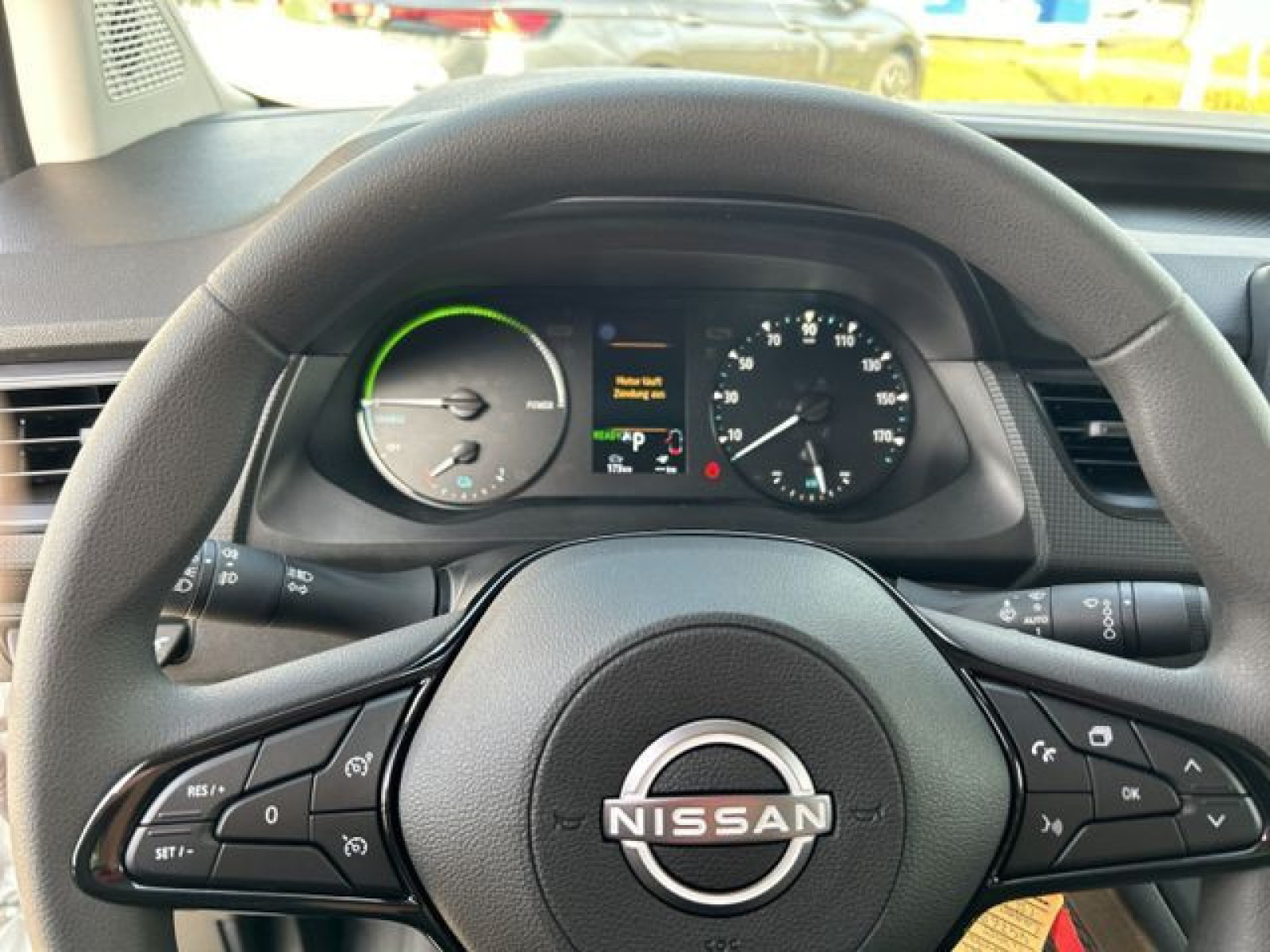 Nissan - Townstar_20