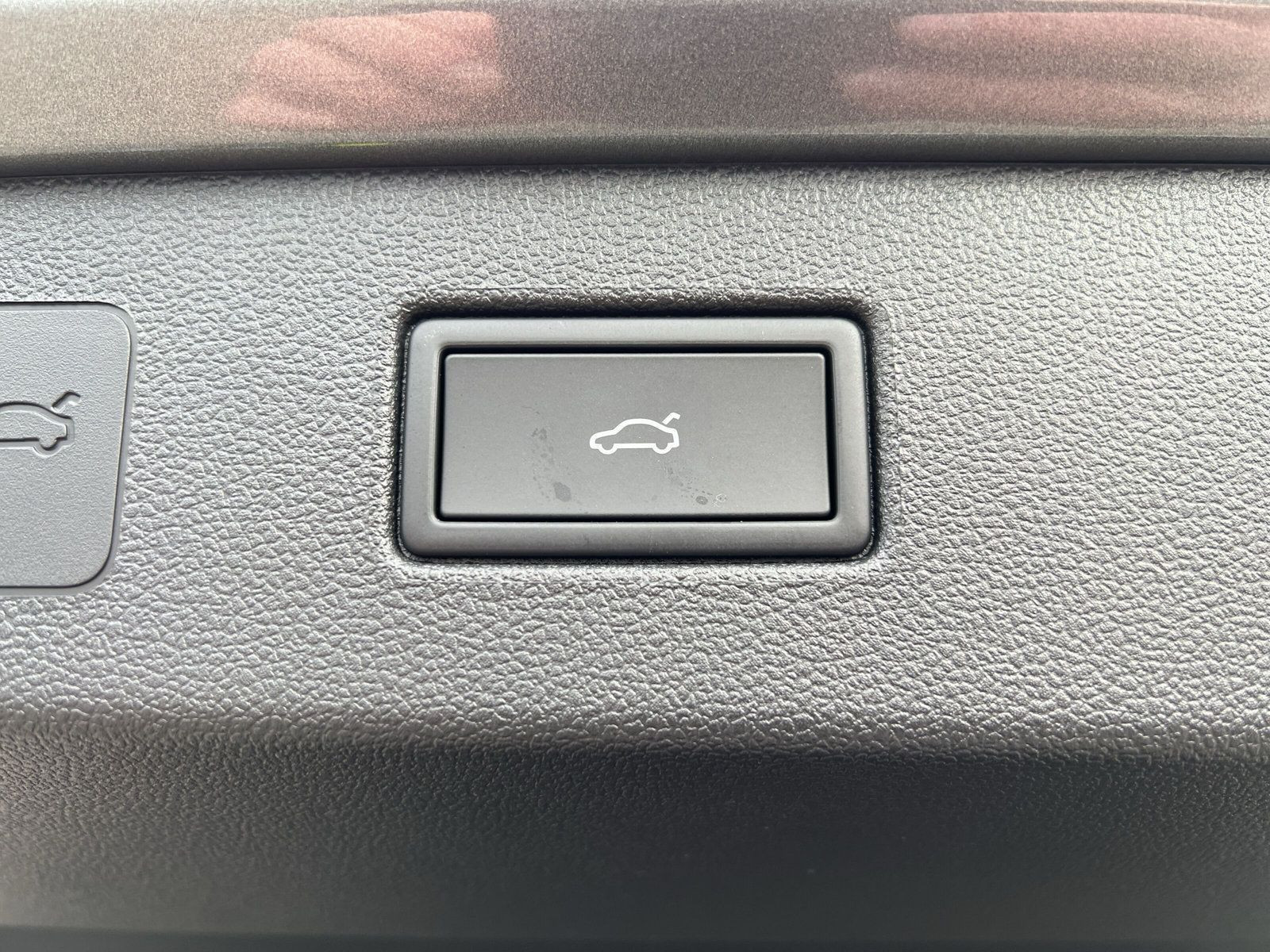 Volkswagen - T-Roc_24