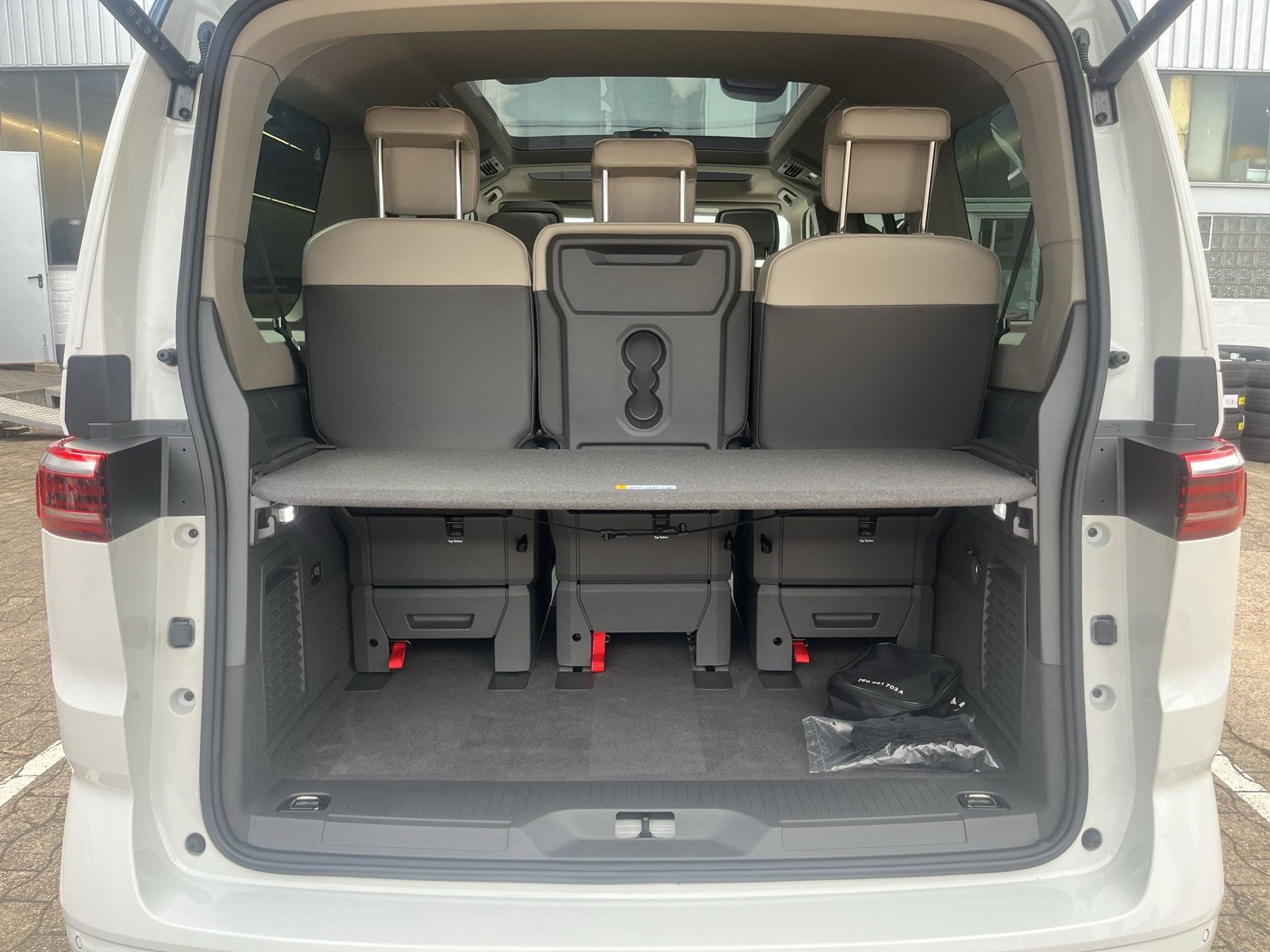 Volkswagen - T7 Multivan_8