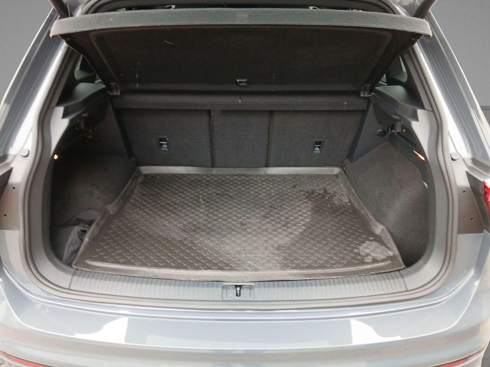 Volkswagen - Tiguan_11