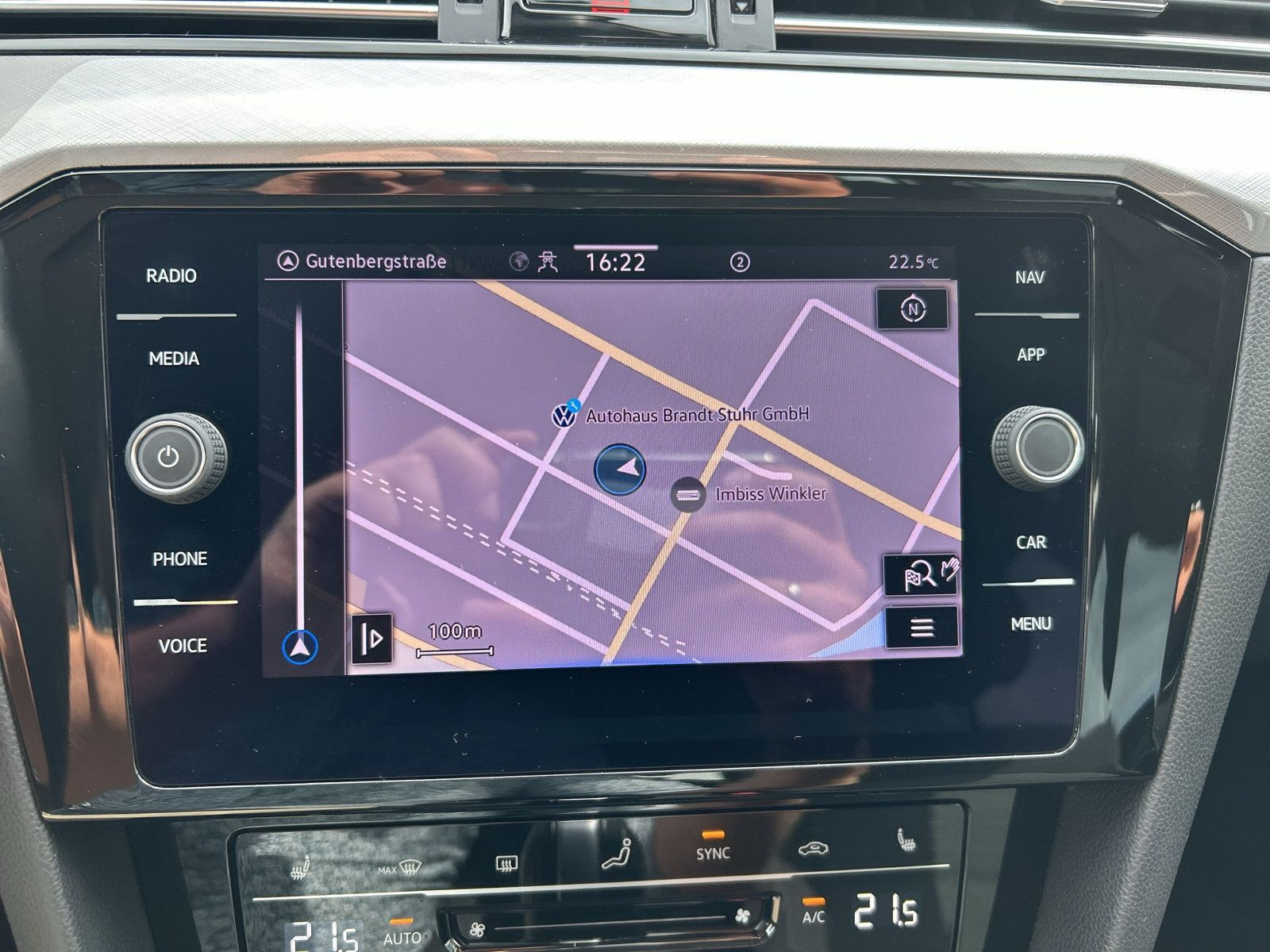 Volkswagen - Passat Variant_19