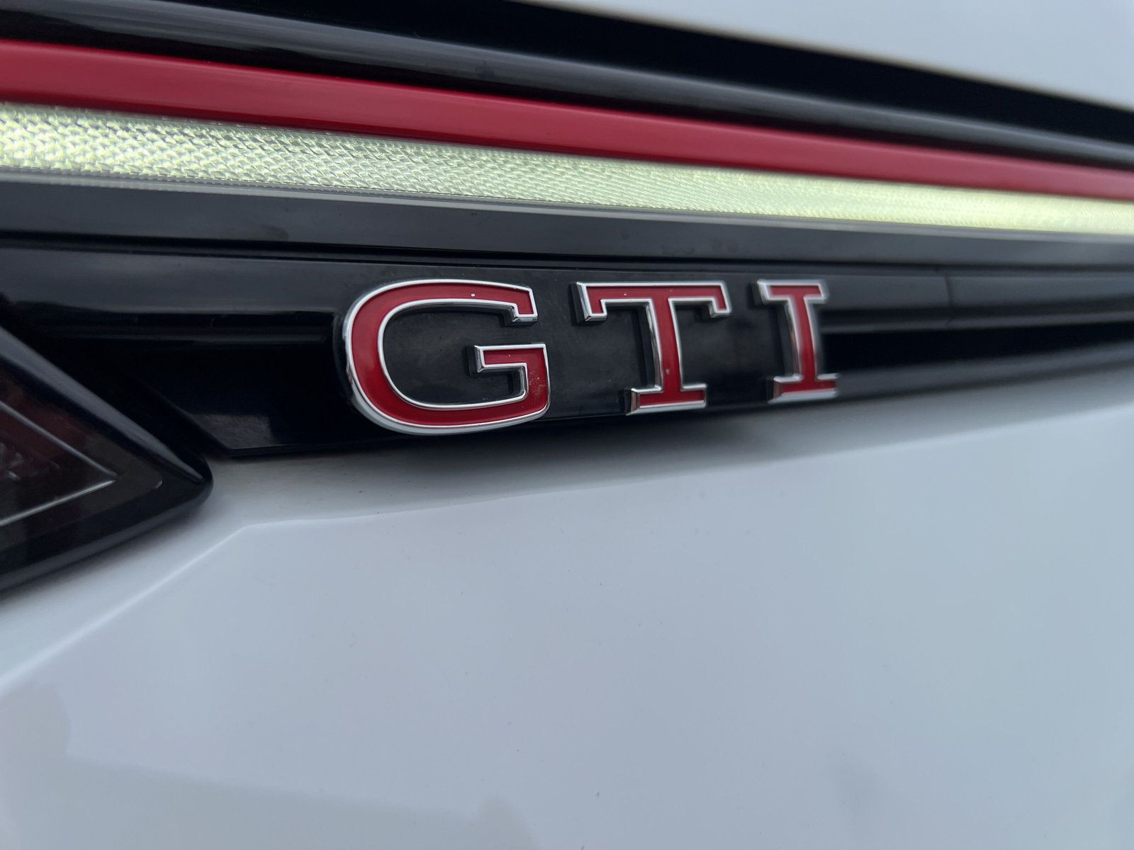 Volkswagen - Golf GTI_27