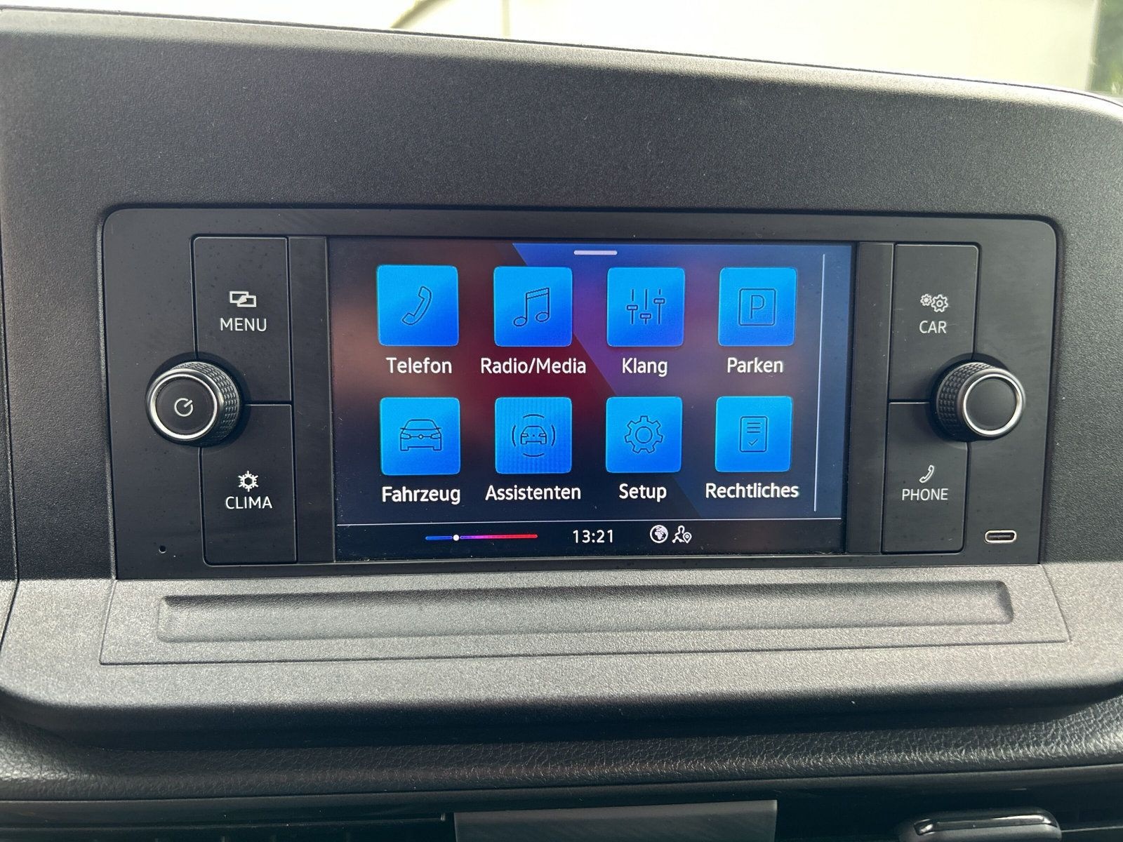 Volkswagen - {2372}_16