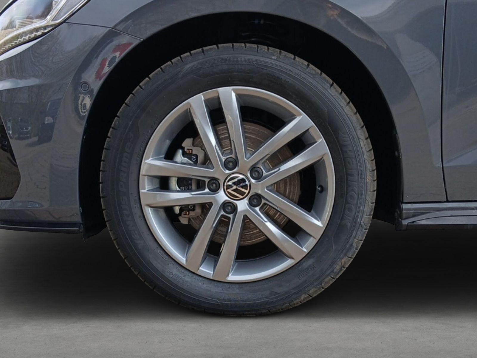 Volkswagen - Touran_7