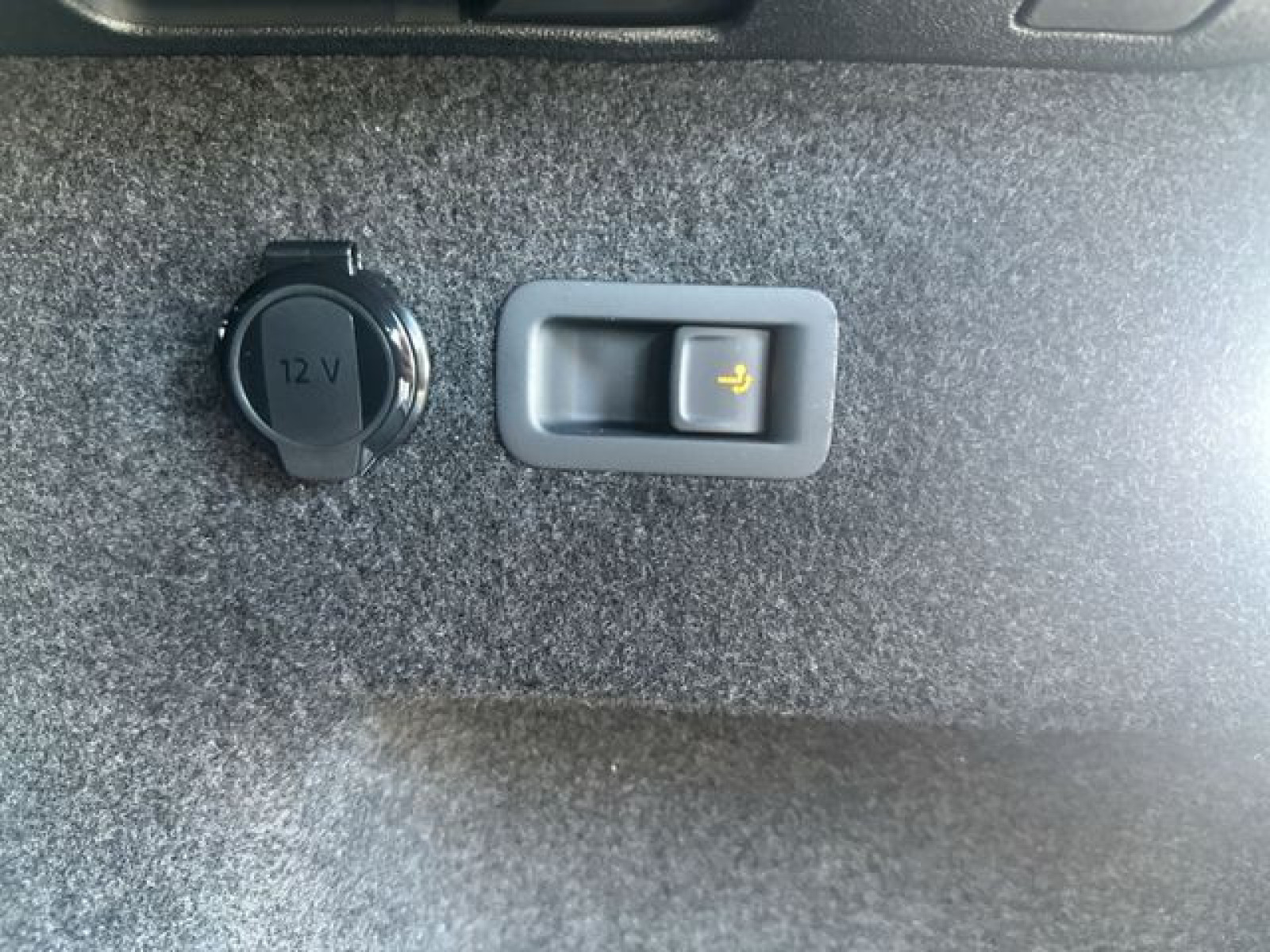 Volkswagen - Tayron_24