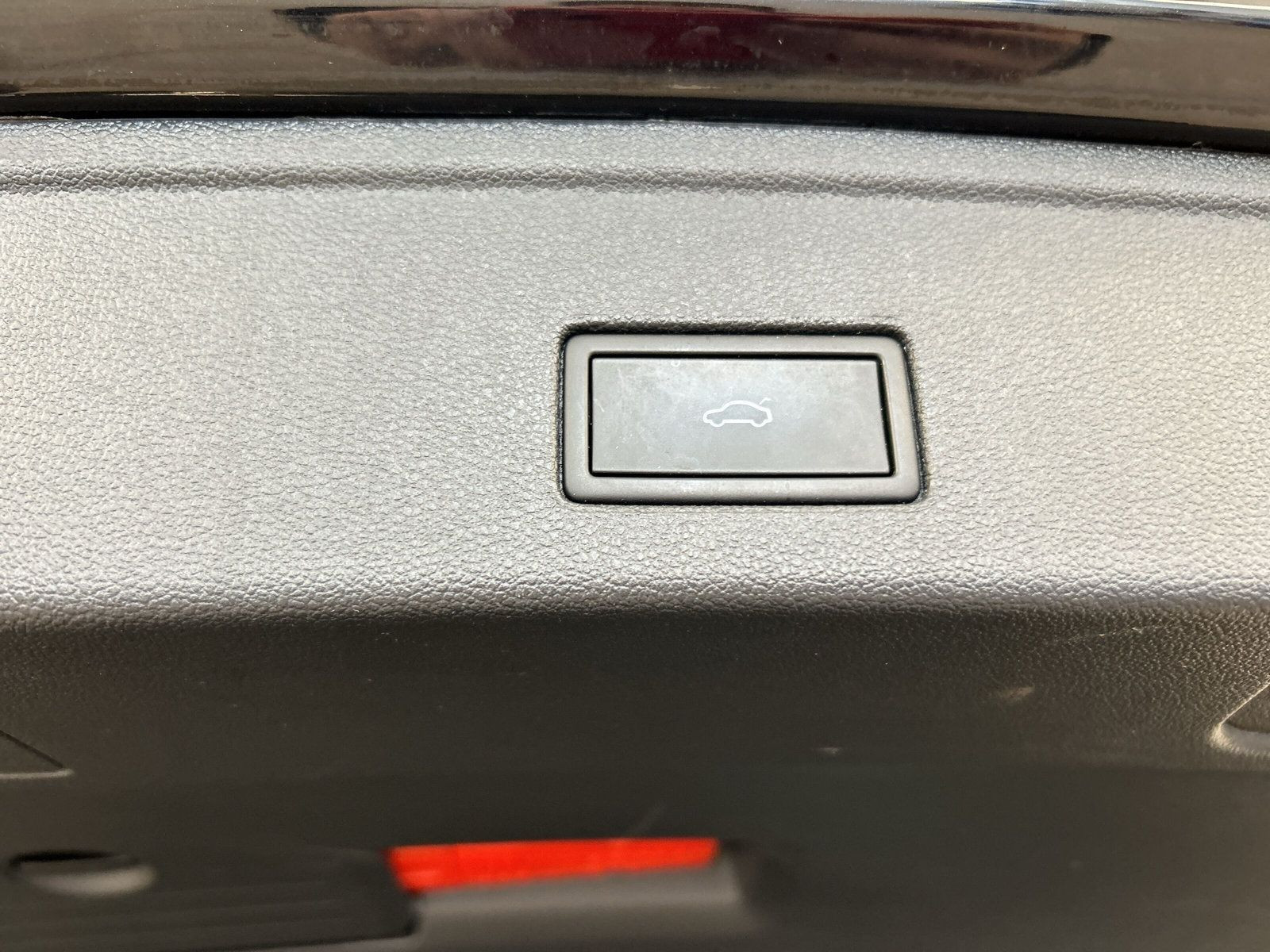 Volkswagen - Touareg_26