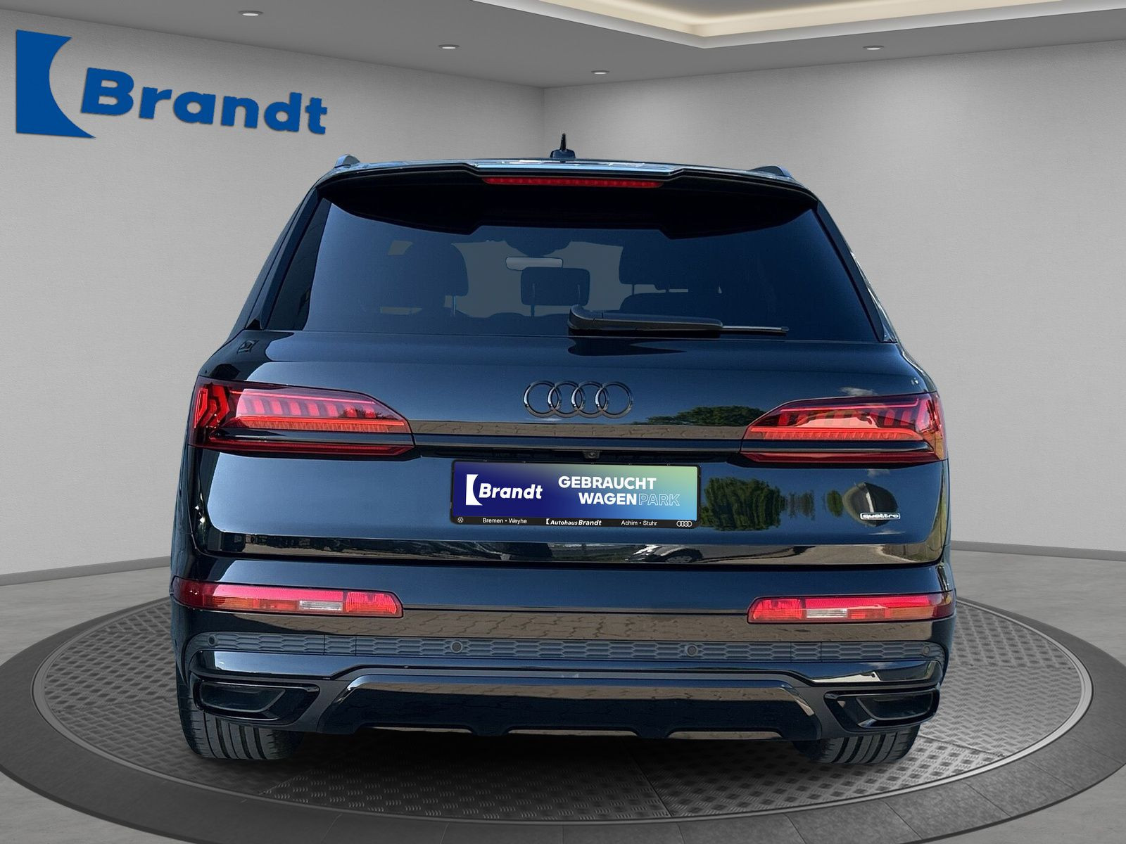 Audi - Q7_6