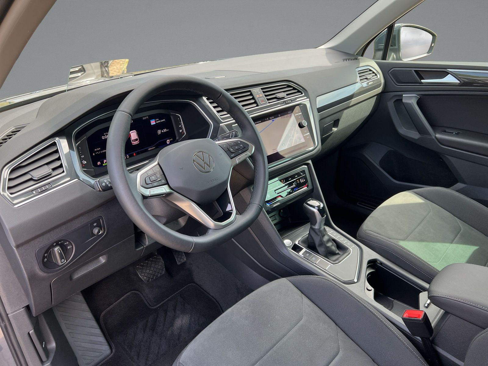 Volkswagen - Tiguan_8