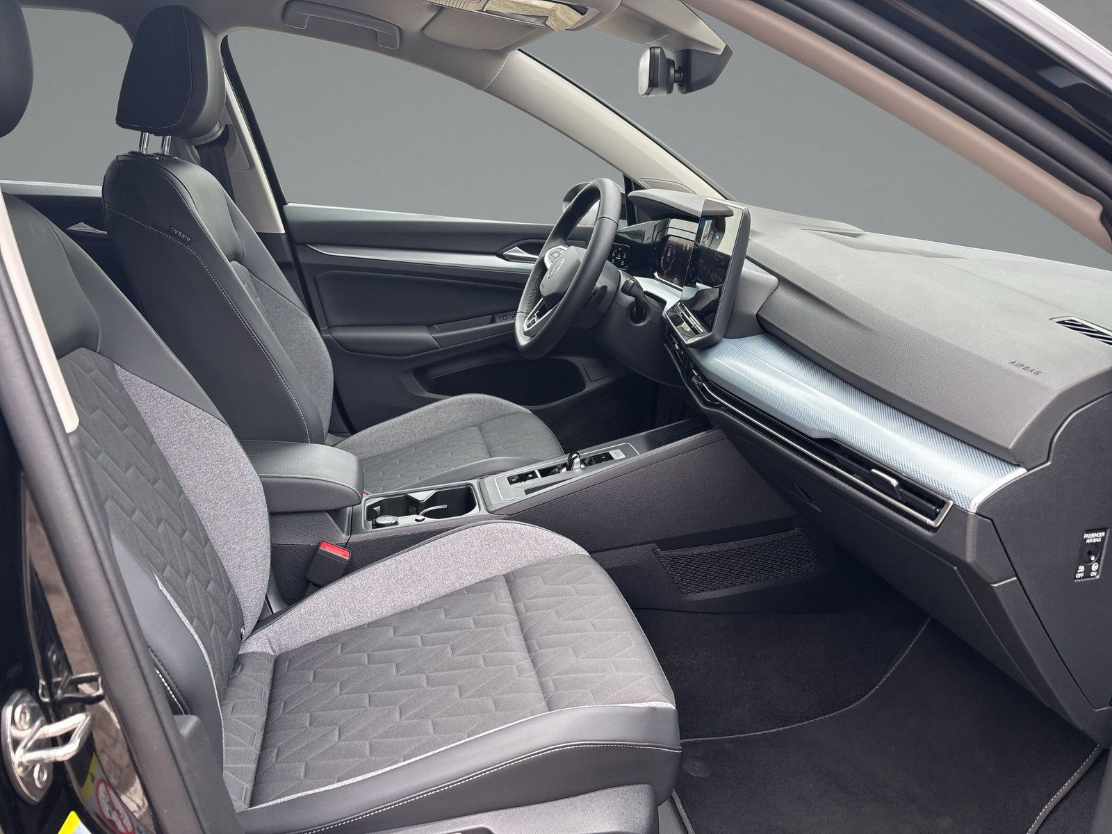 Volkswagen - Golf_13 Volkswagen - Golf_13