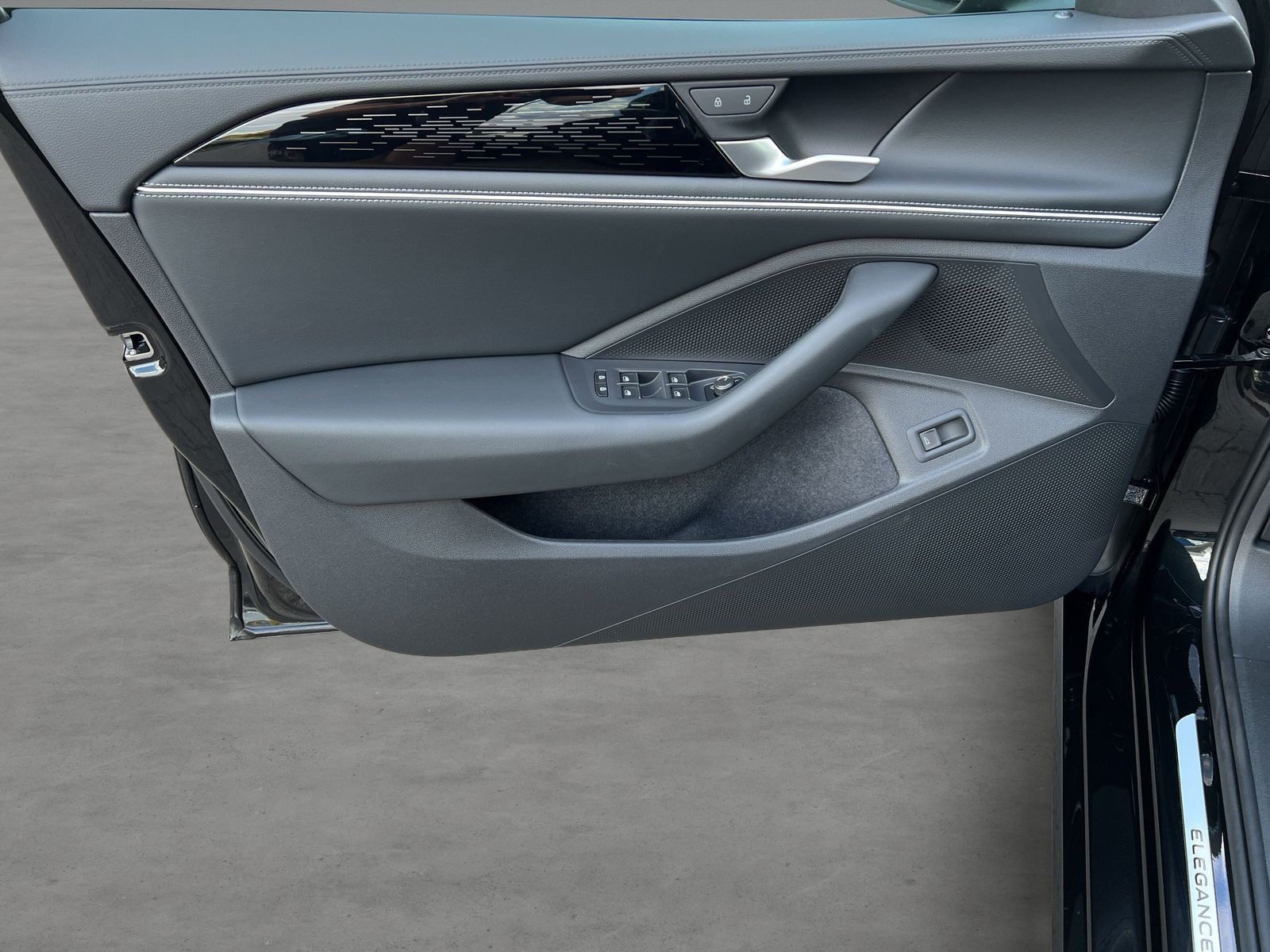 Volkswagen - Passat Variant_21