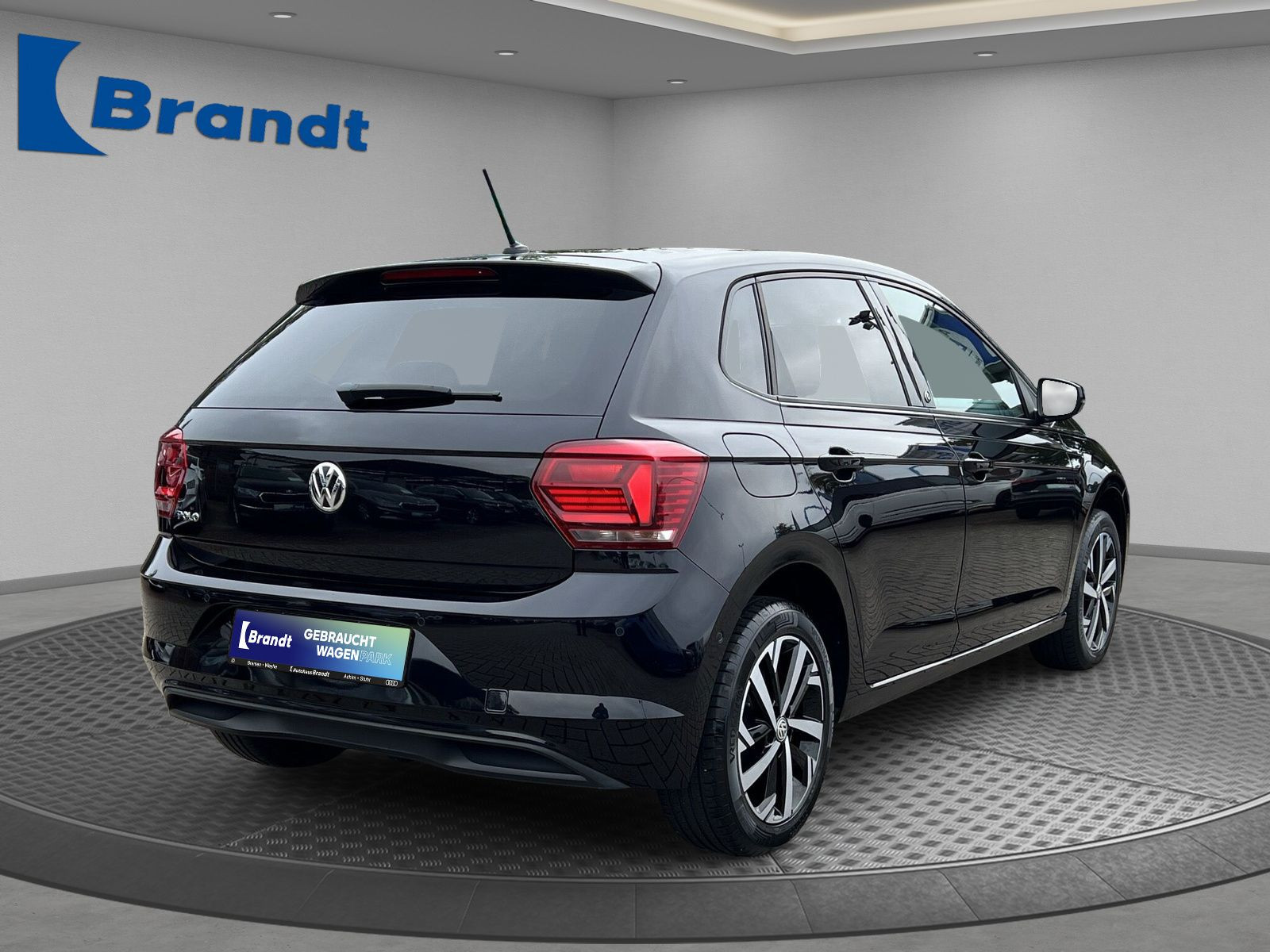 Volkswagen - Polo_4