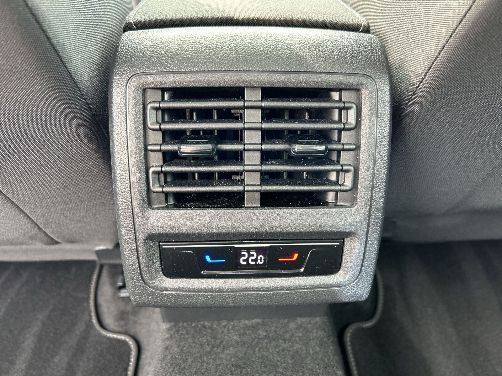 Volkswagen - Golf_27 Volkswagen - Golf_27