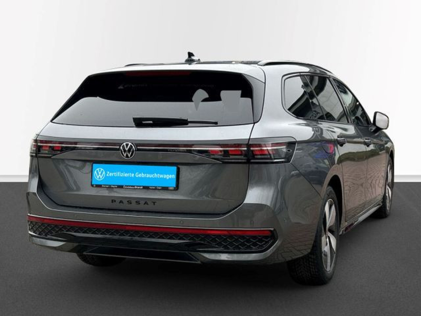 Volkswagen - Passat Variant_4