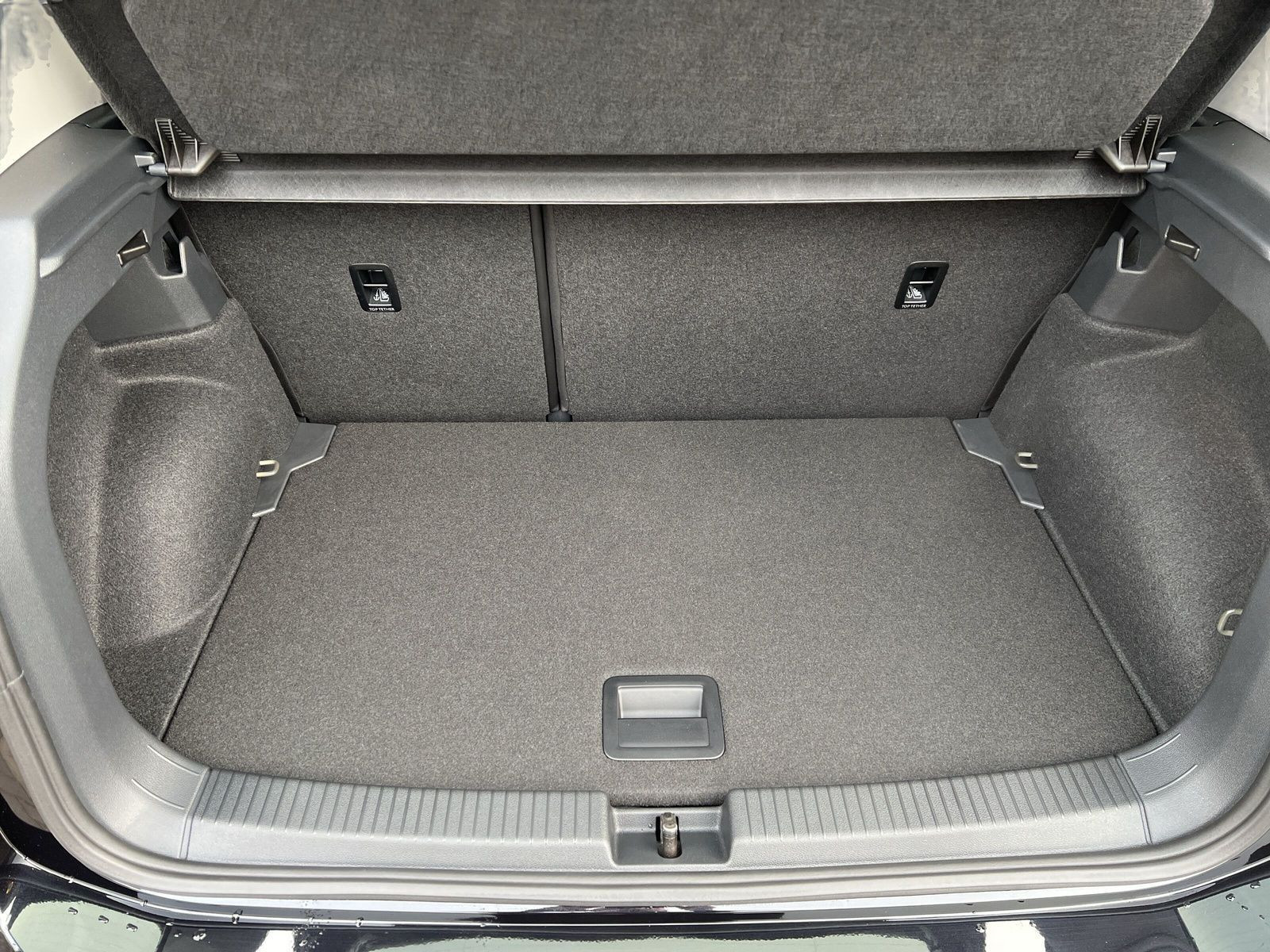 Volkswagen - T-Cross_10
