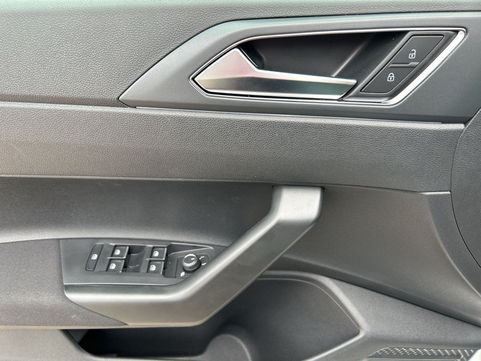 Volkswagen - Polo_23