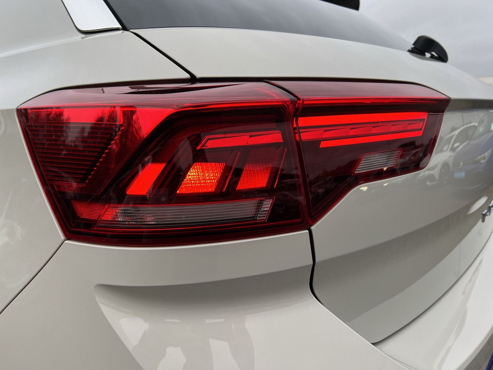 Volkswagen - T-Roc_31