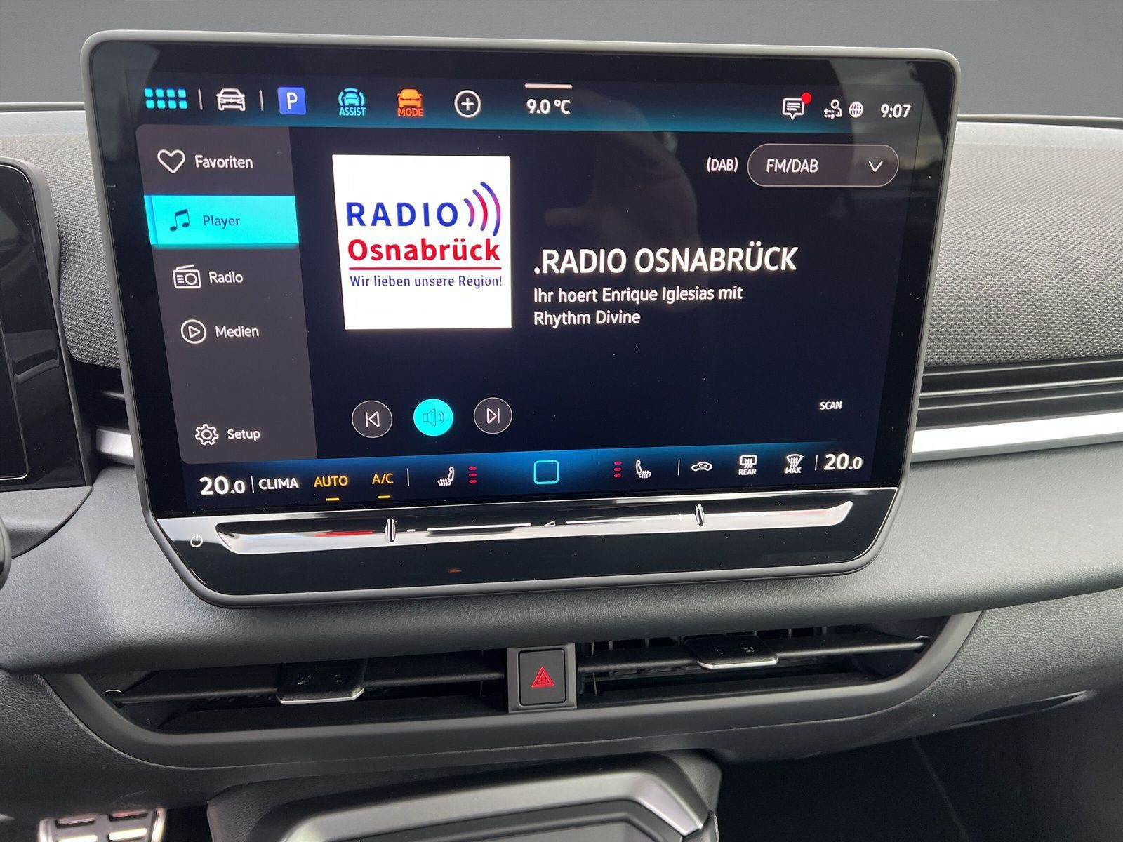 Volkswagen - T-Roc_21