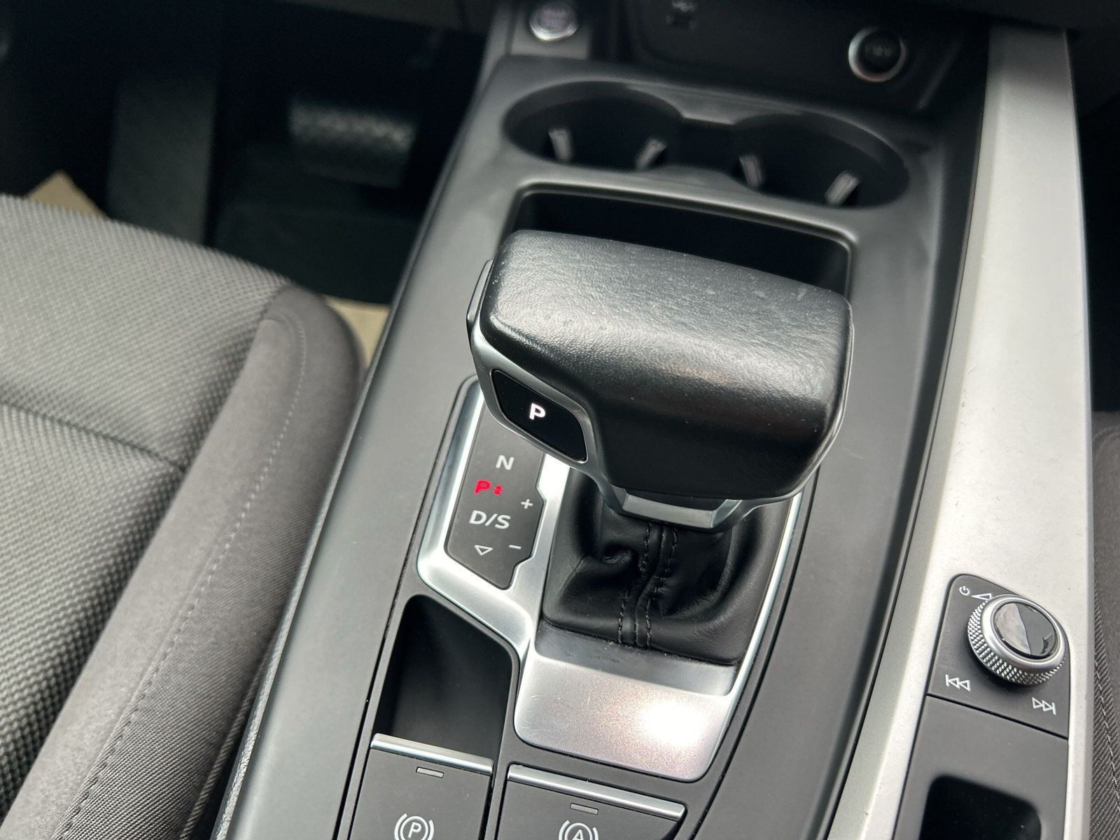 Audi - A4 Avant_15