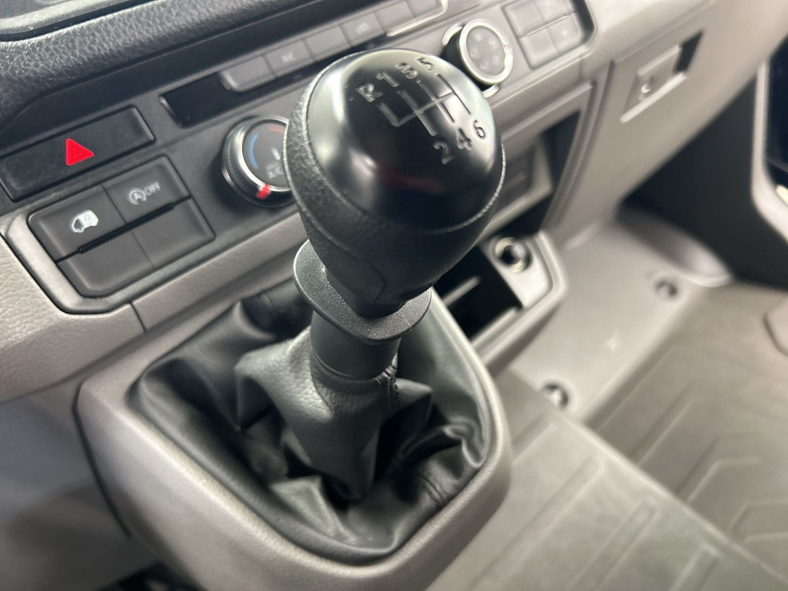 Volkswagen - Crafter_14