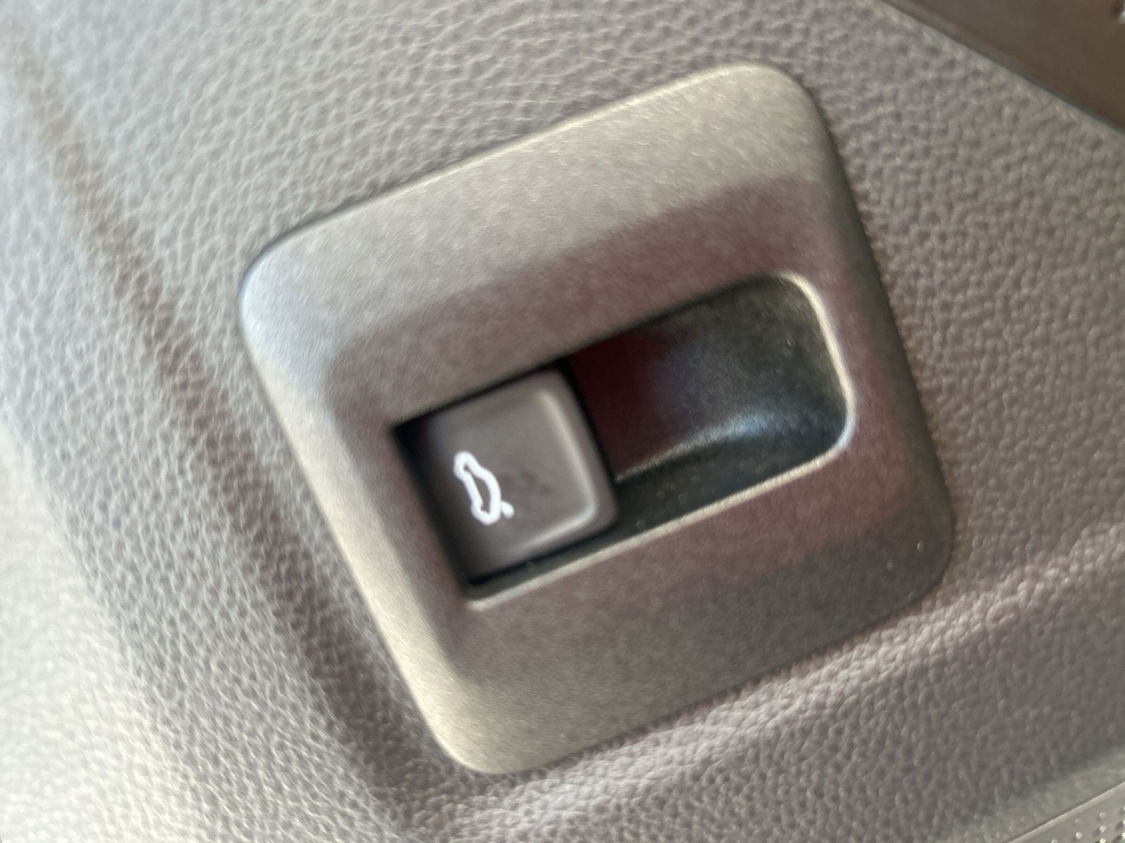 Volkswagen - Tayron_24