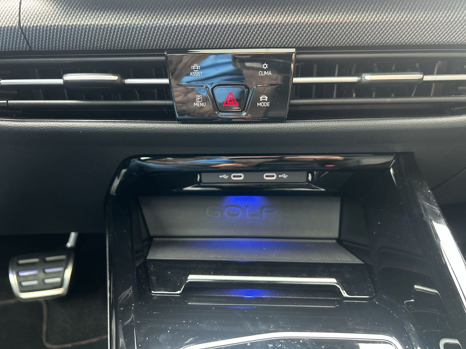 Volkswagen - Golf GTI_19