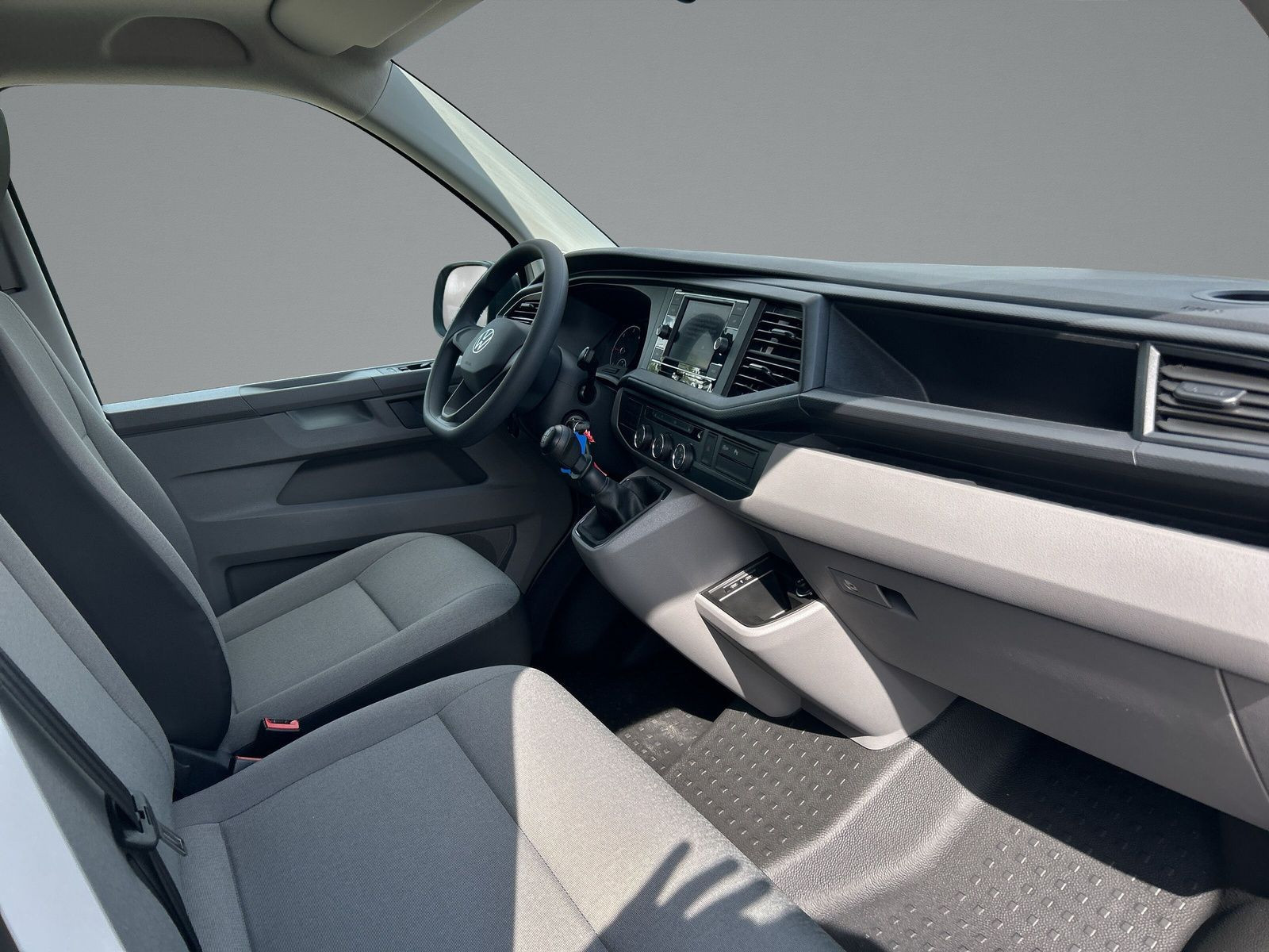 Volkswagen - T6.1 Transporter_14