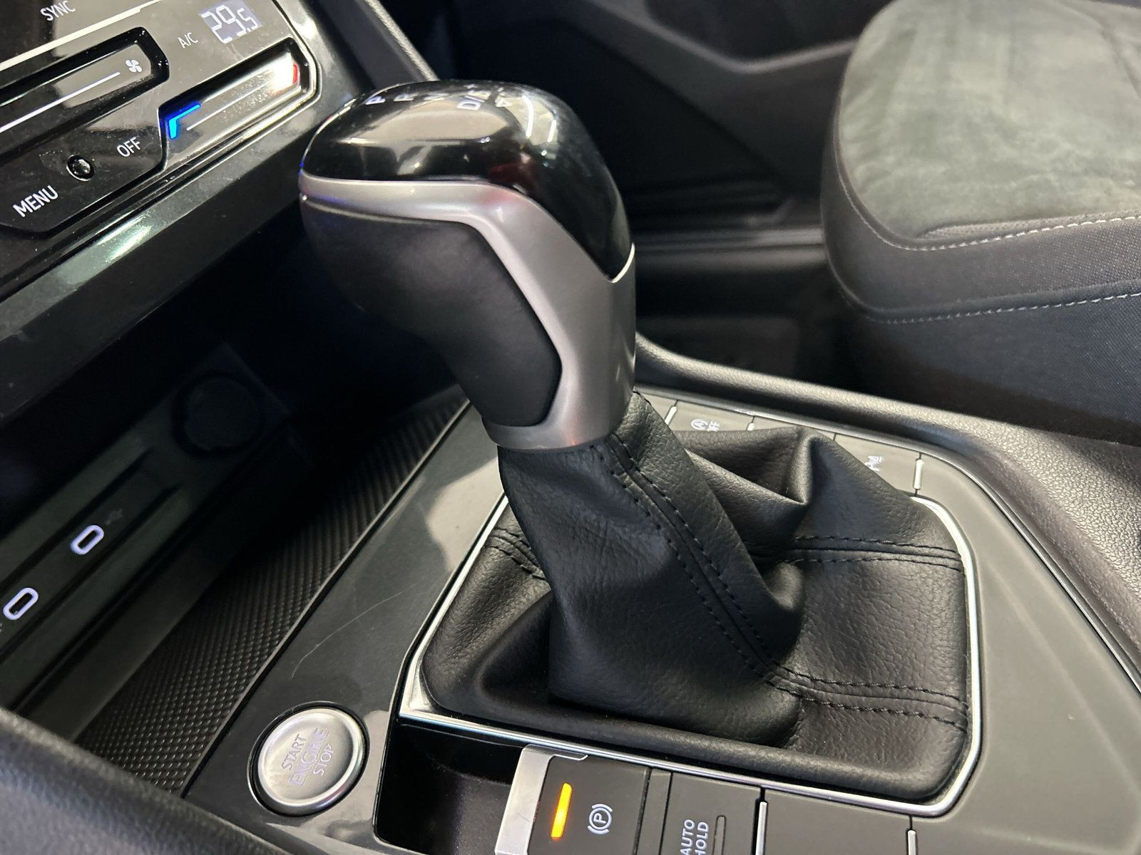 Volkswagen - Tiguan_15