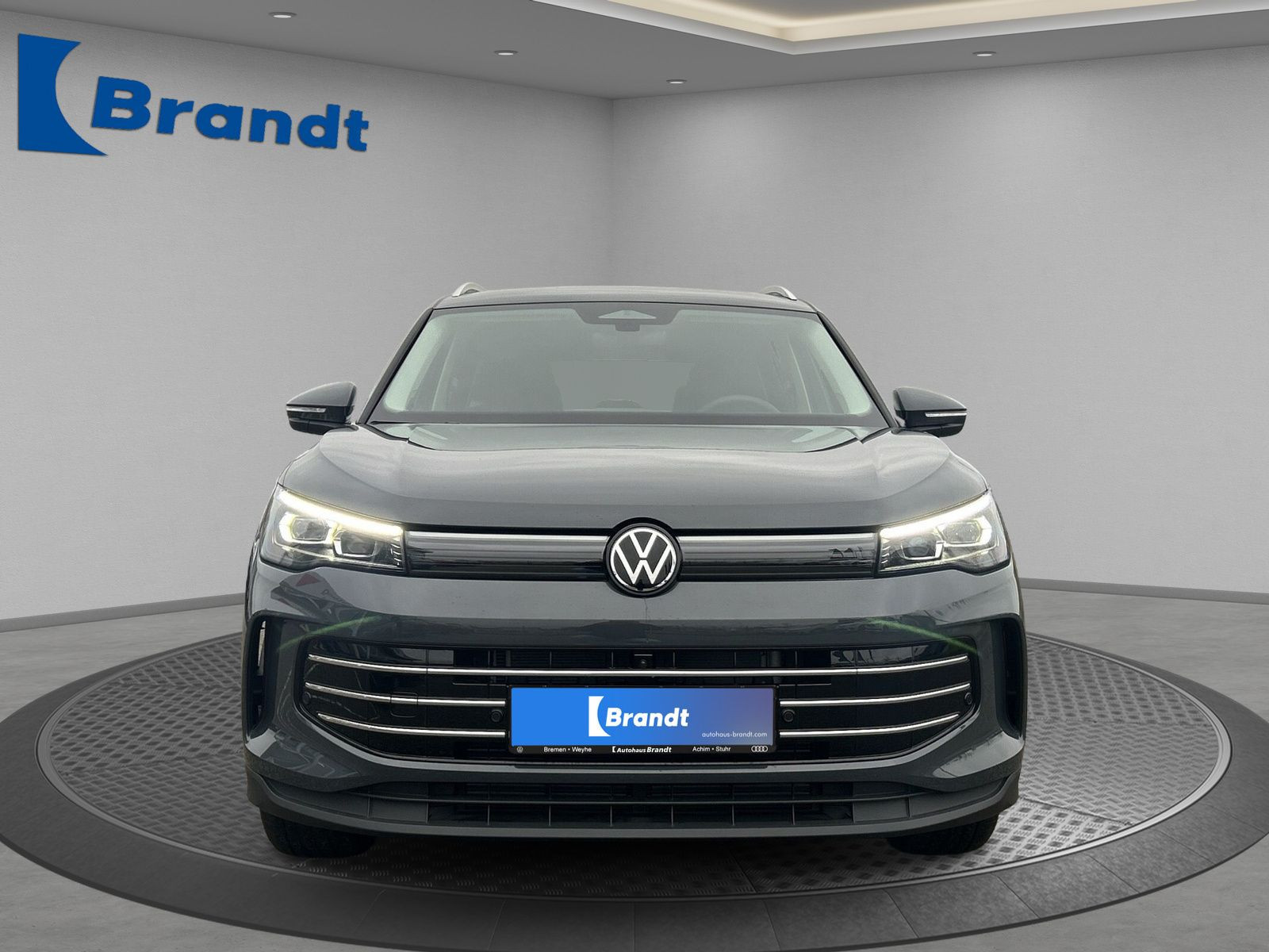 Volkswagen - Tiguan_4
