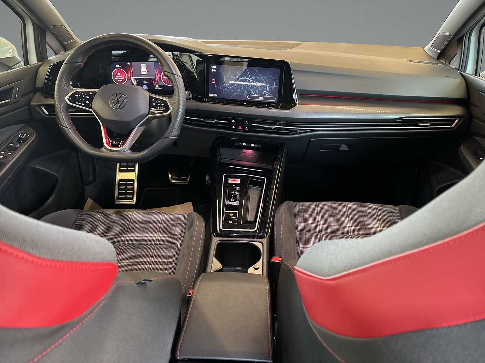 Volkswagen - Golf GTI_9