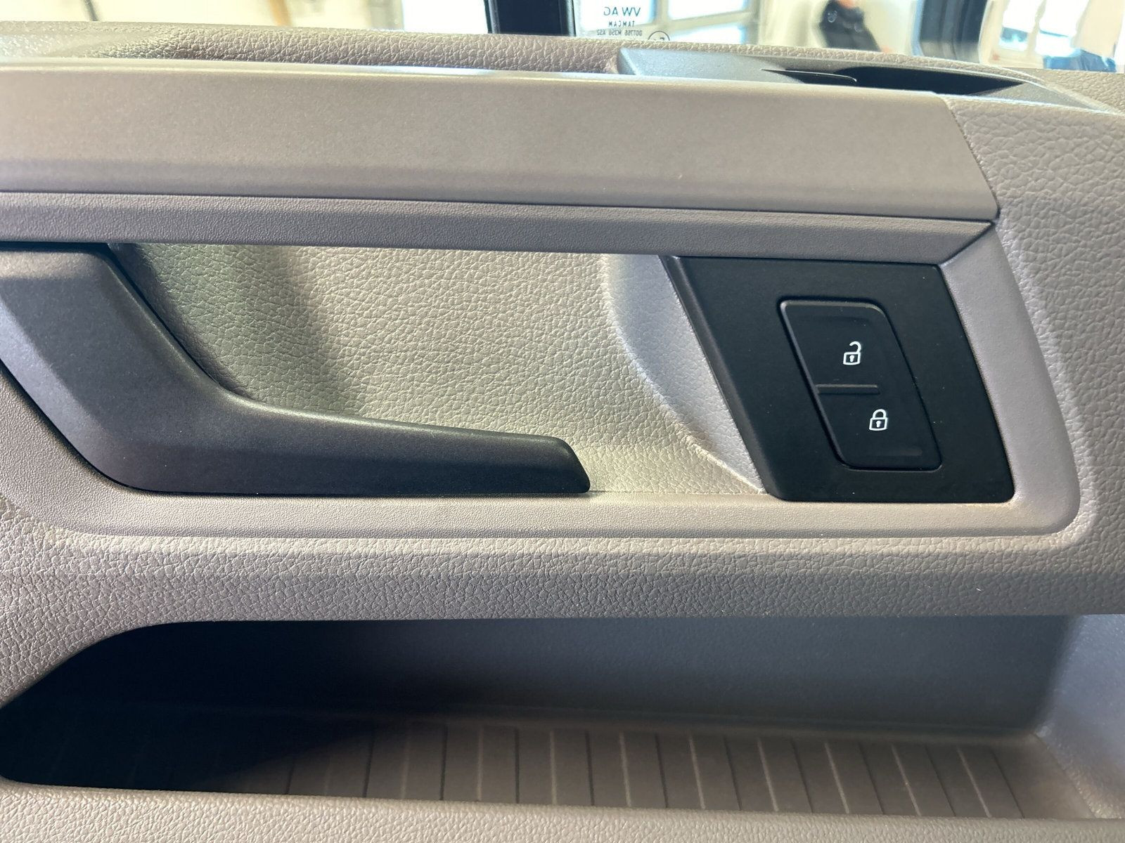 Volkswagen - Crafter_24