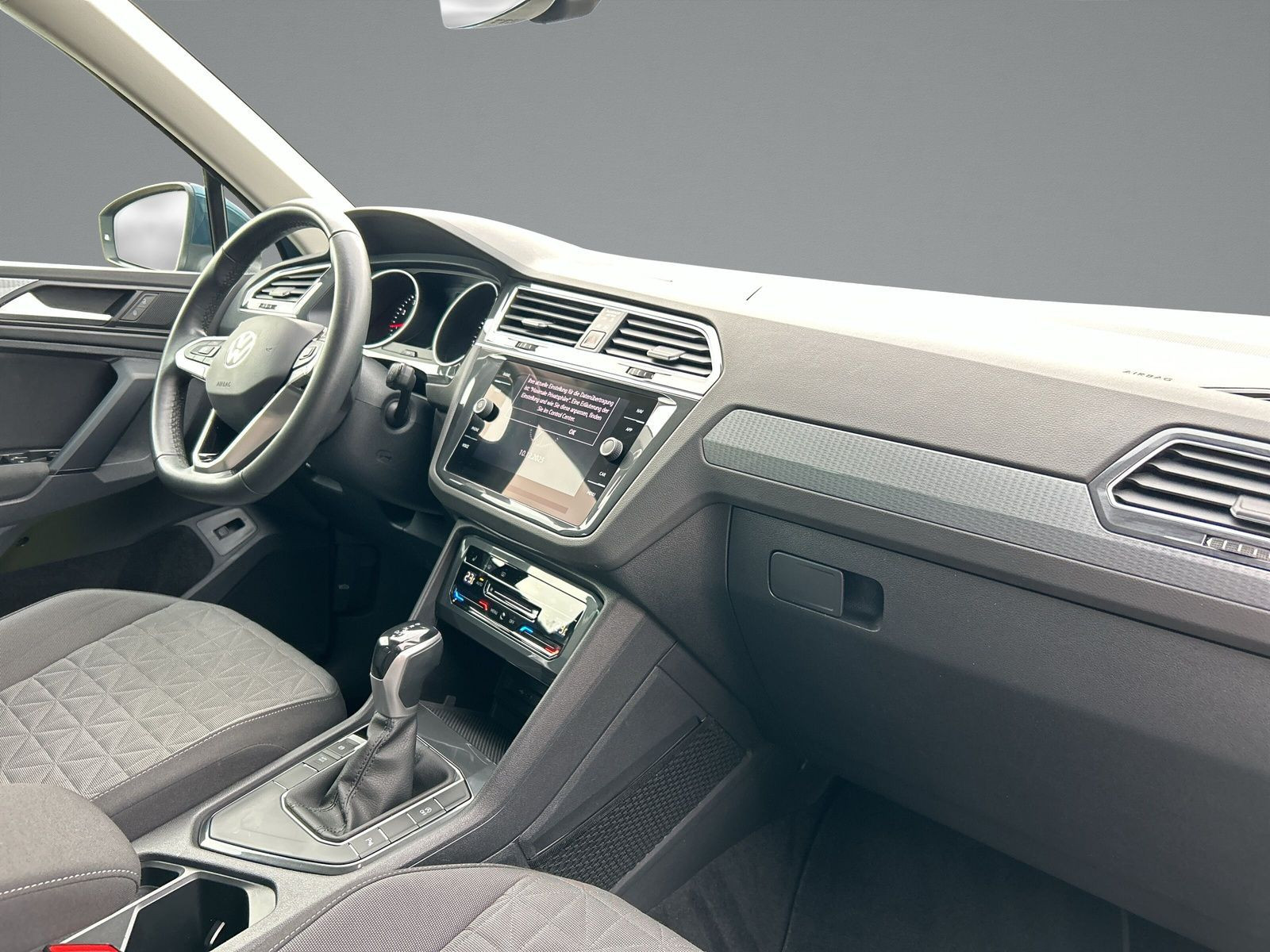 Volkswagen - Tiguan_14