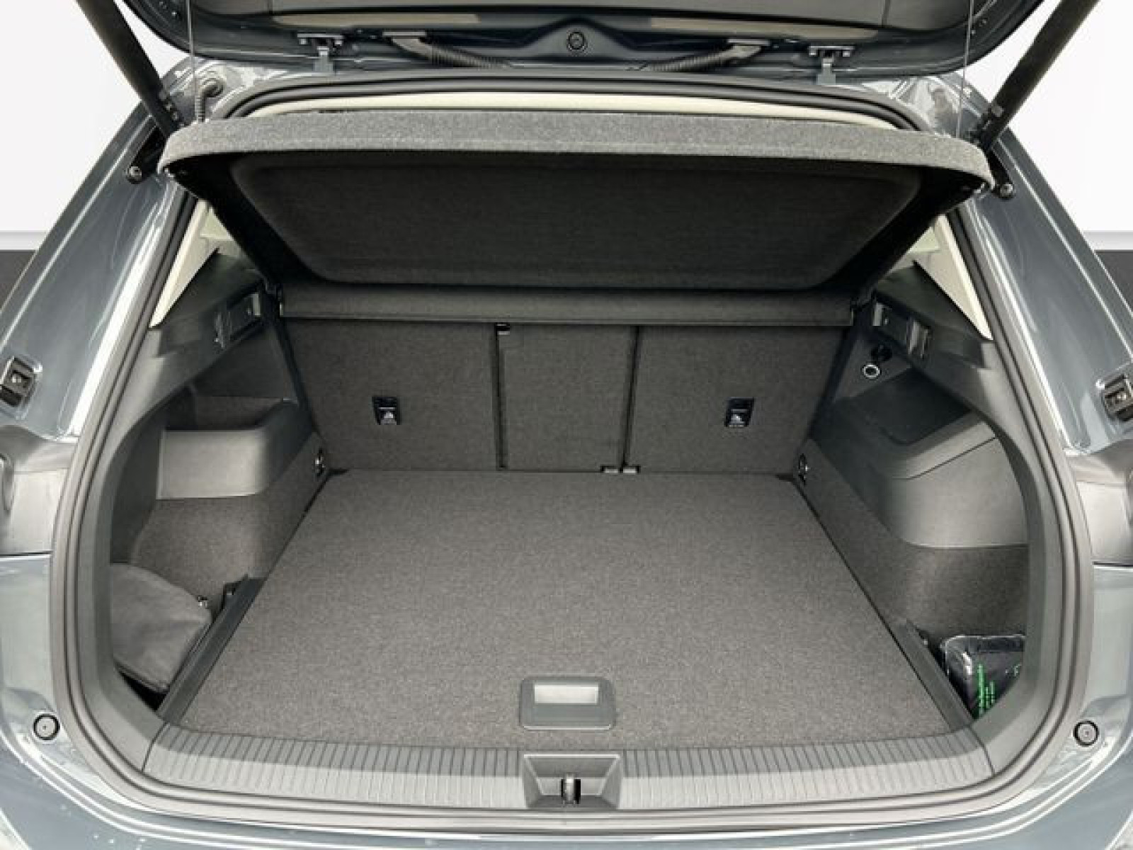 Volkswagen - Tiguan_12