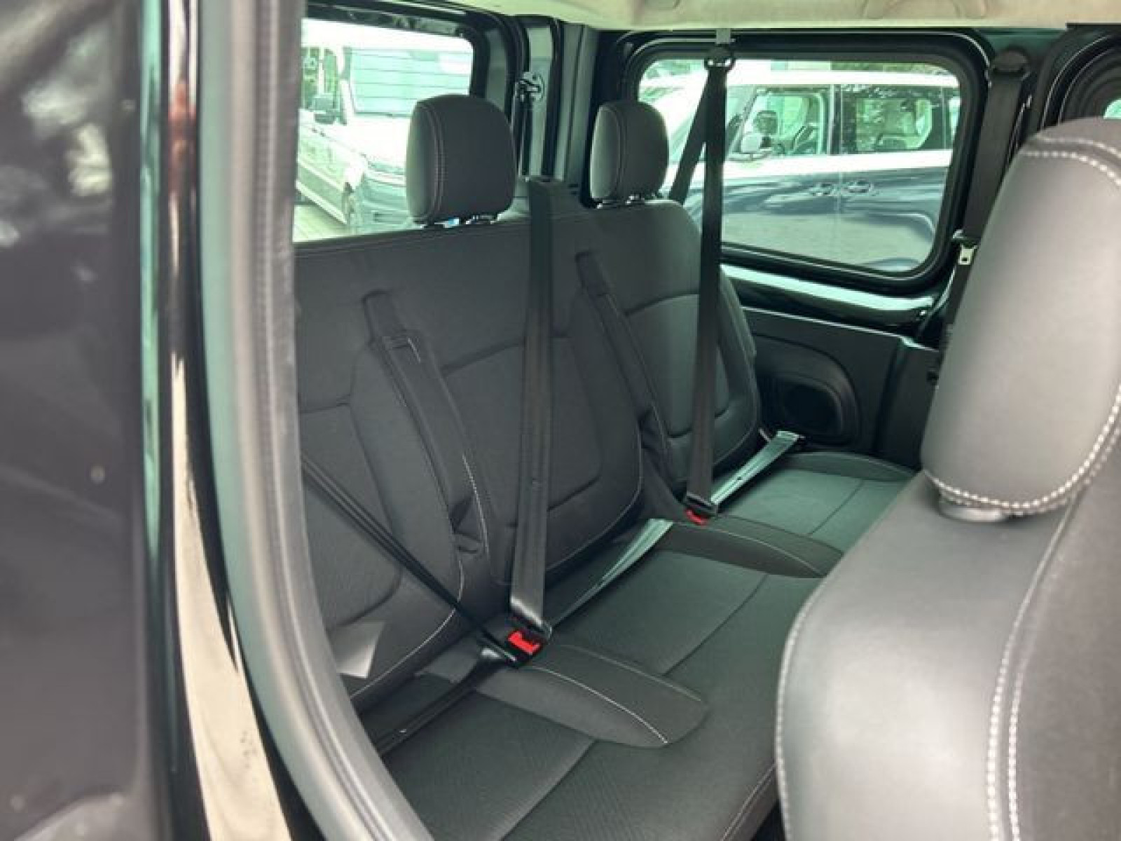 Nissan - Primastar_21