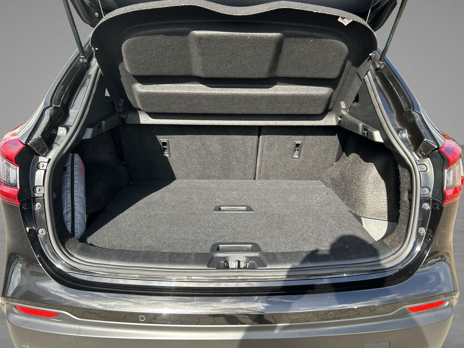 Nissan - Qashqai_11
