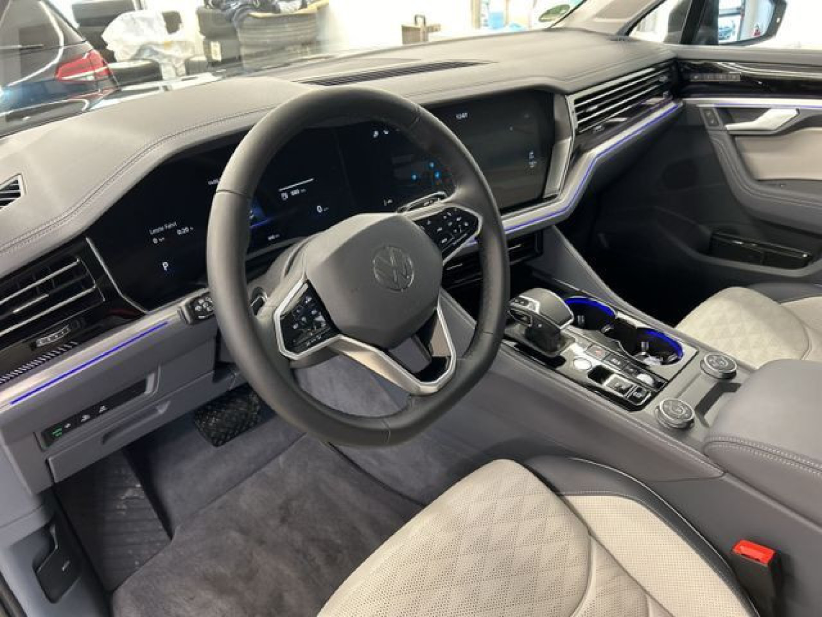 Volkswagen - Touareg_9