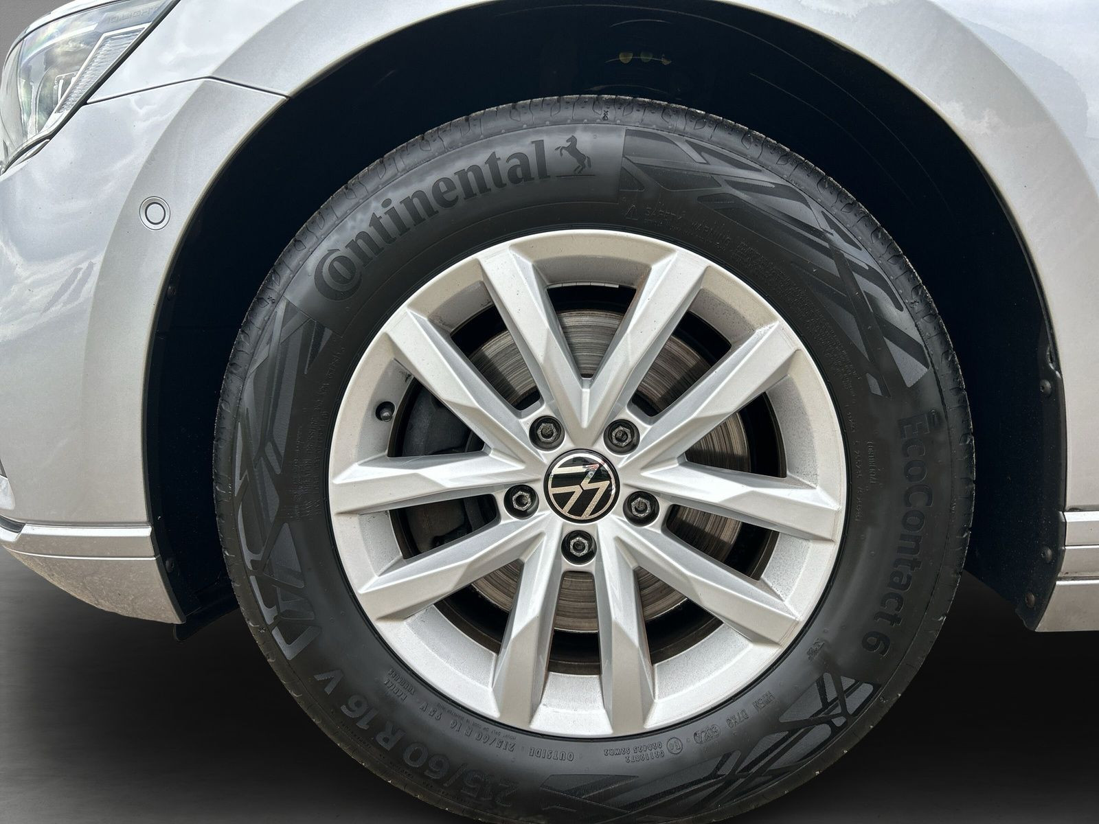 Volkswagen - Passat Variant_7