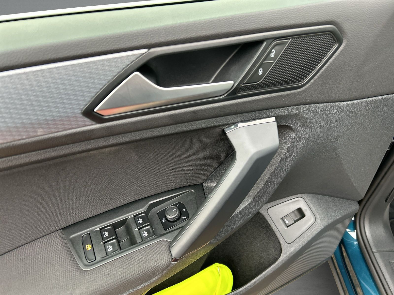 Volkswagen - Tiguan_21