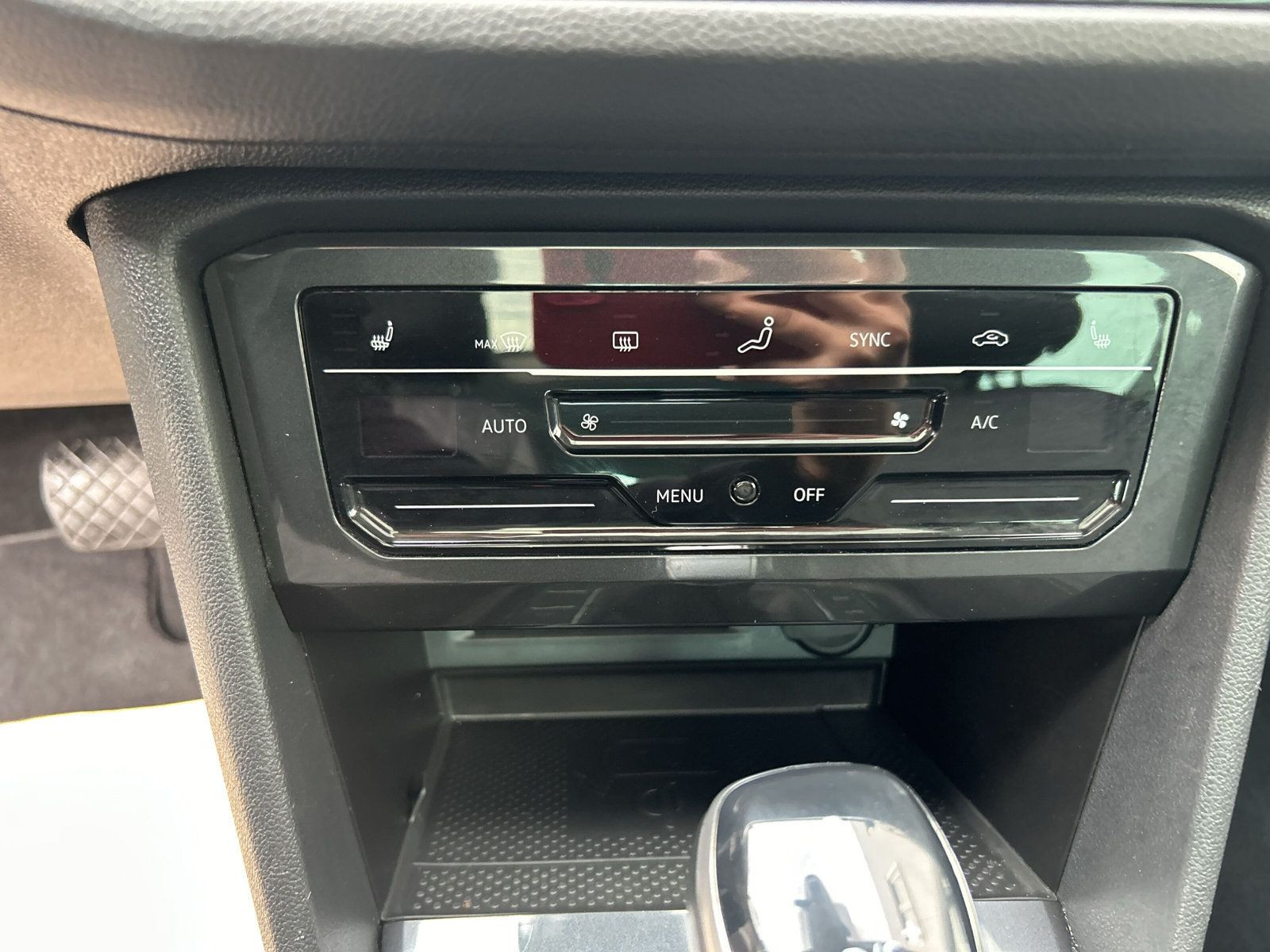 Volkswagen - Tiguan_16
