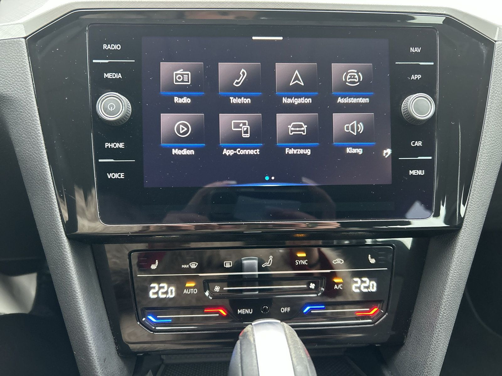 Volkswagen - Passat Variant_16