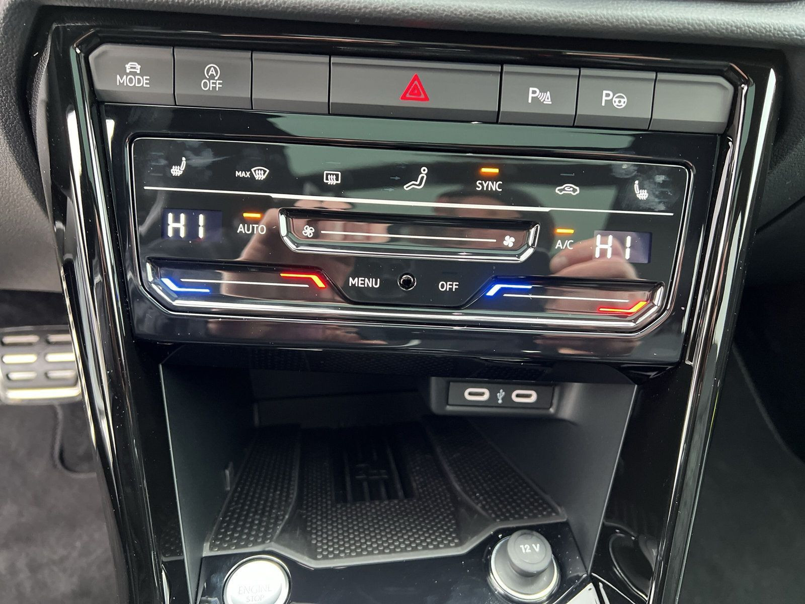 Volkswagen - T-Roc_19