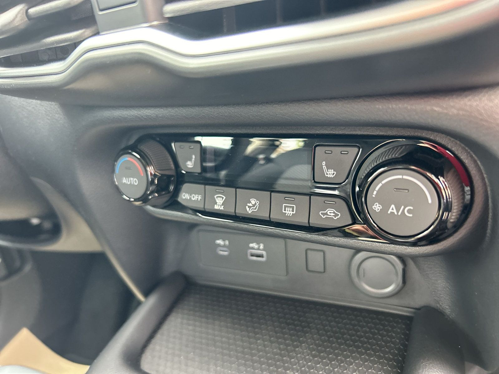 Nissan - Juke_16