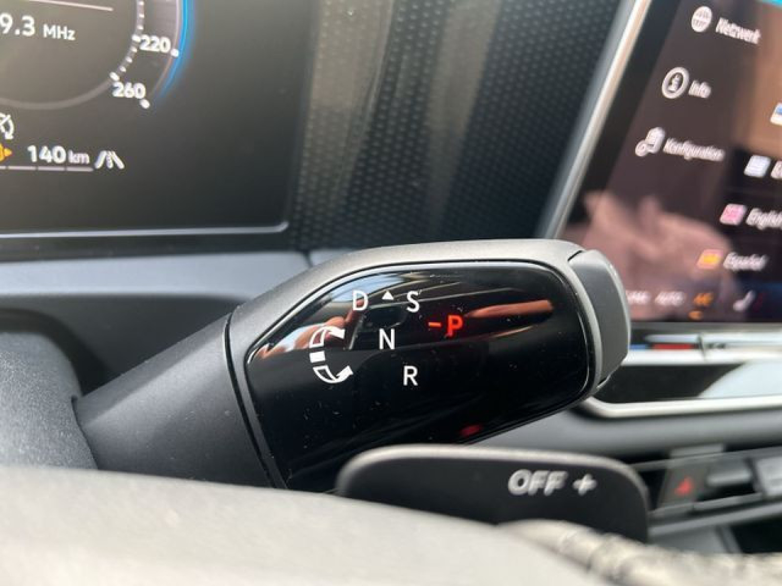 Volkswagen - Tiguan_16