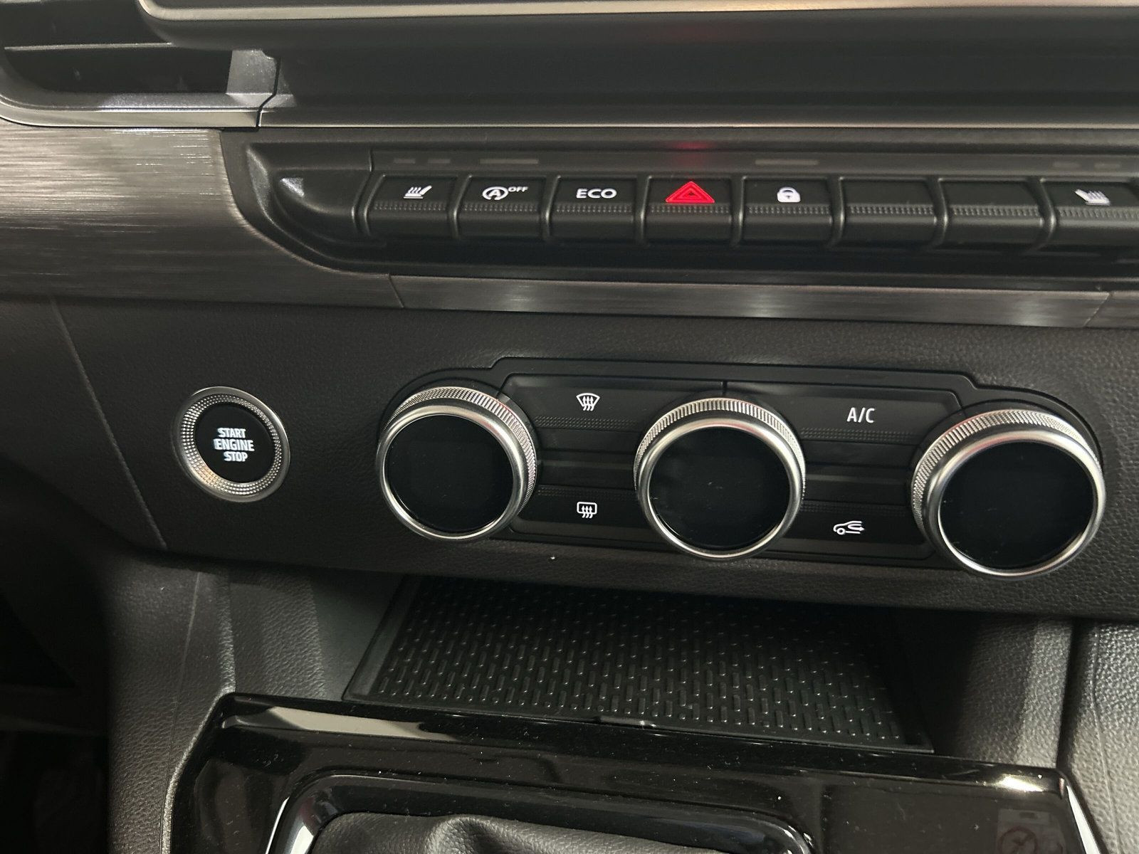 Nissan - Townstar_15