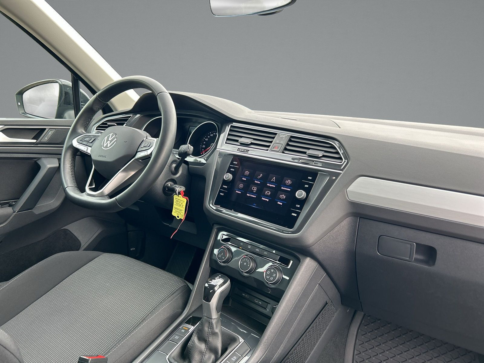 Volkswagen - Tiguan_14