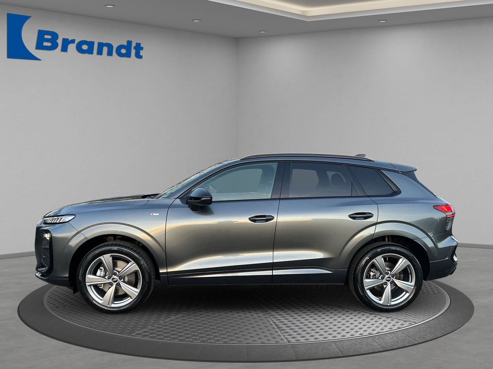Audi - Q3_2