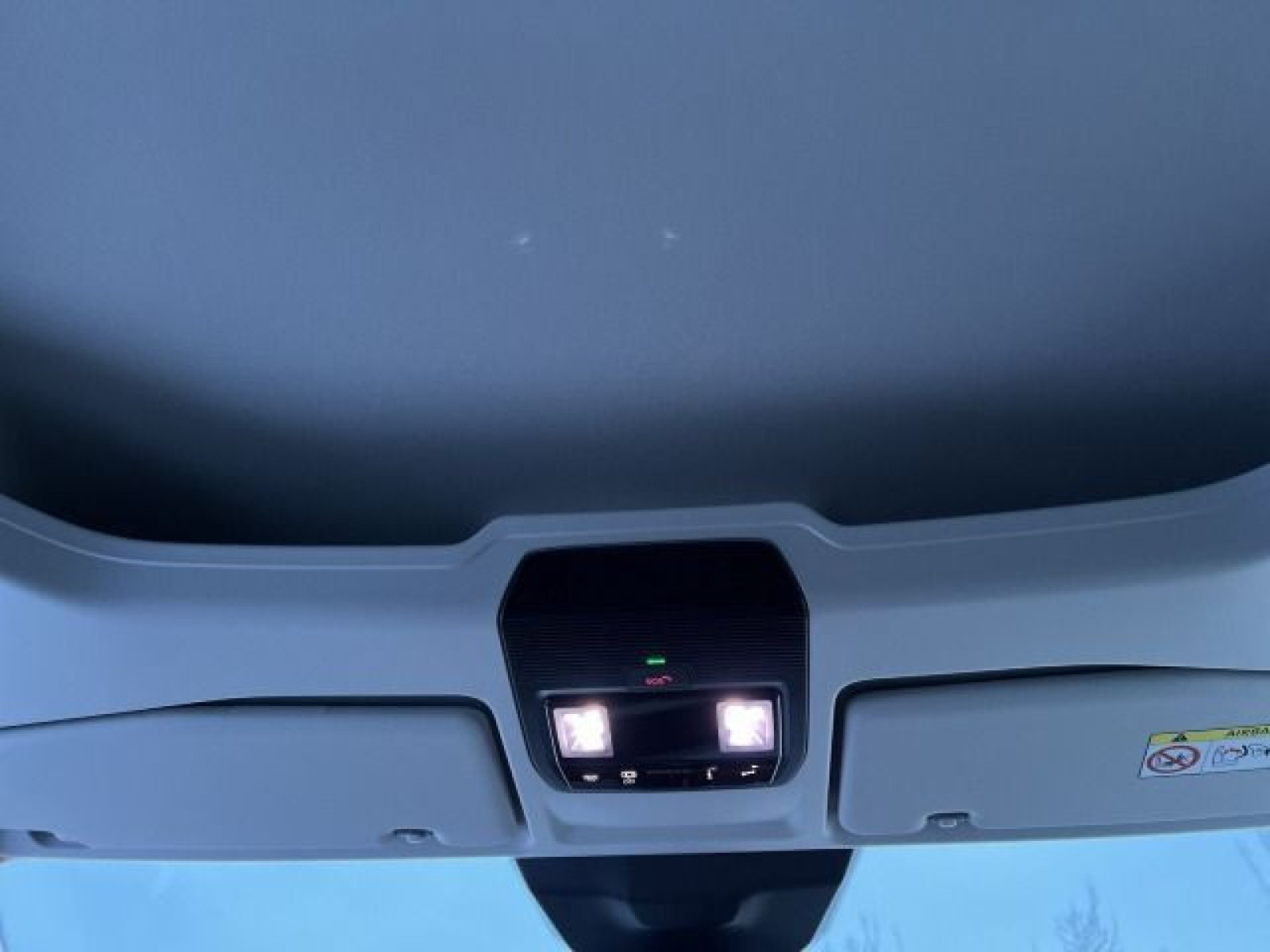 Volkswagen - Caddy_32