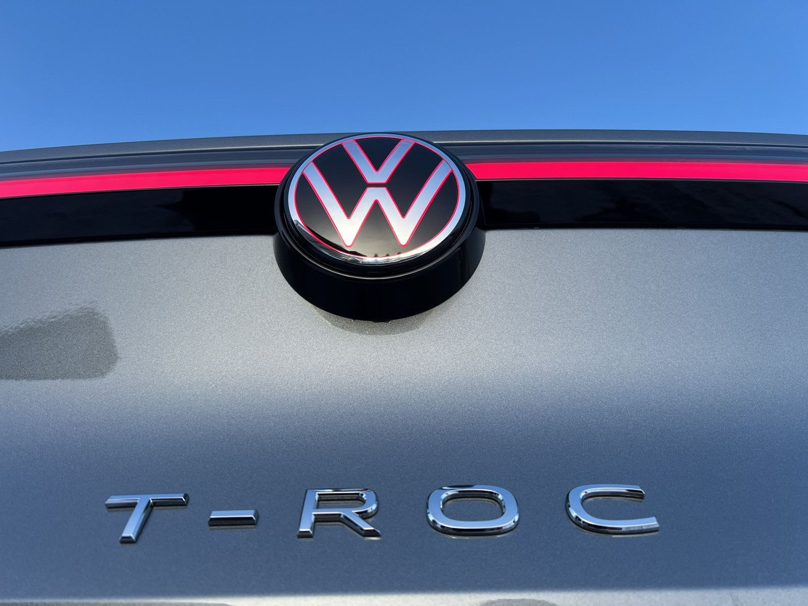 Volkswagen - T-Roc_35