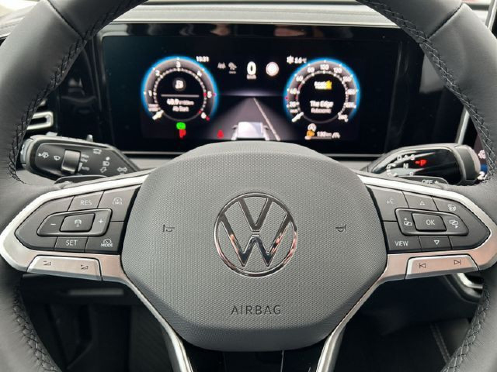 Volkswagen - Tiguan_25